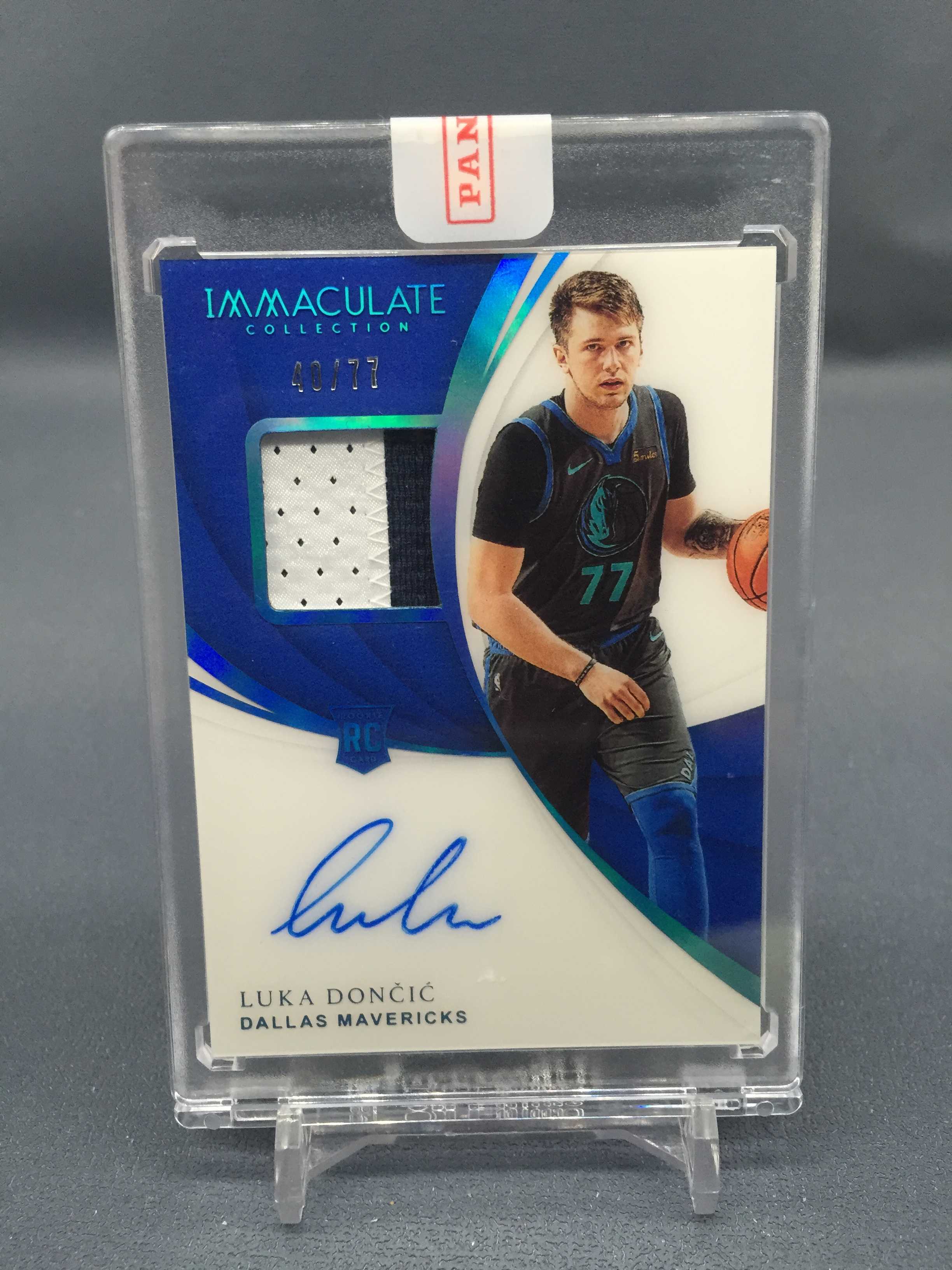 【小饼】卢卡 东契奇 LUKA DONCIC 2018-19 帕尼尼IMMACULATE 限量77编 独行侠小牛新秀RPA NPA 双色PATCH补丁球衣实物签名签字镜面卡签墨迹如图含砖R6C022
