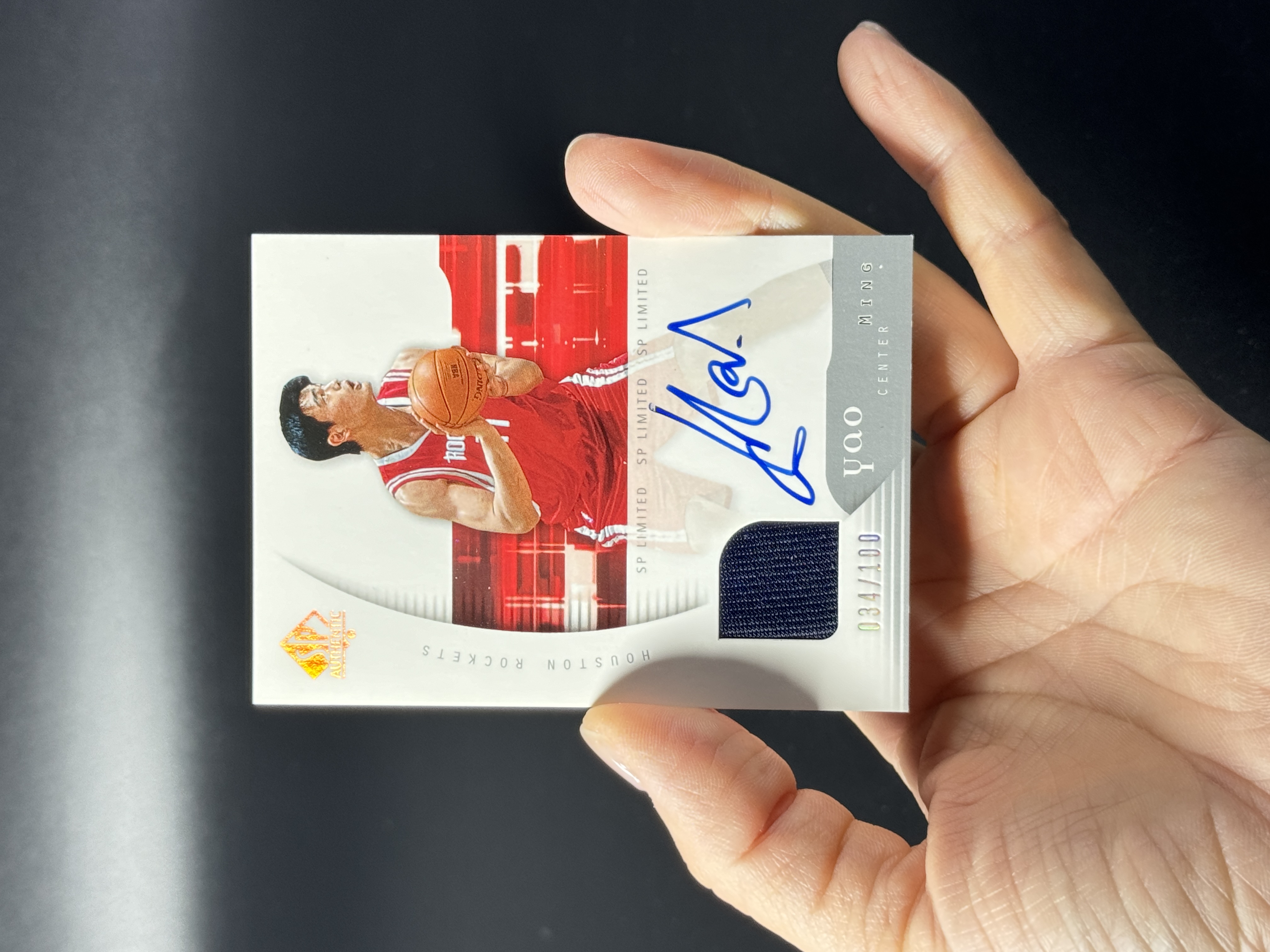 【喷子拍卖】2005-06 Upper Deck SP Authentic Yao Ming 休斯敦火箭 小巨人 姚明 国人骄傲 球衣 签字 ...