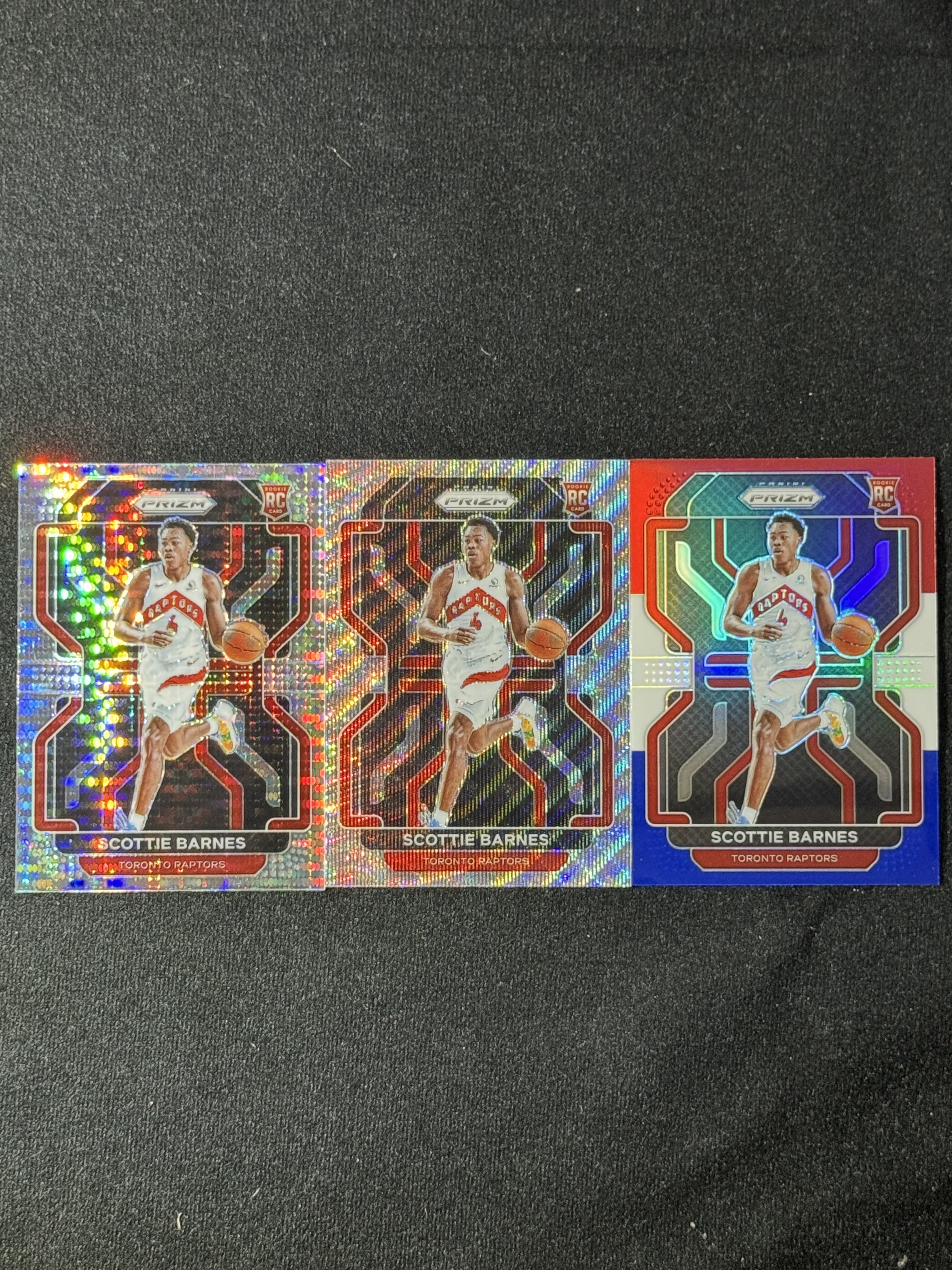 2021-22 Panini Prizm Scottie Barnes RC 【扎克代卖】PZ 猛龙新秀 斯科蒂 巴恩斯 银波纹 三色折 disco折 小彩虹 瑕疵如图 投资必备