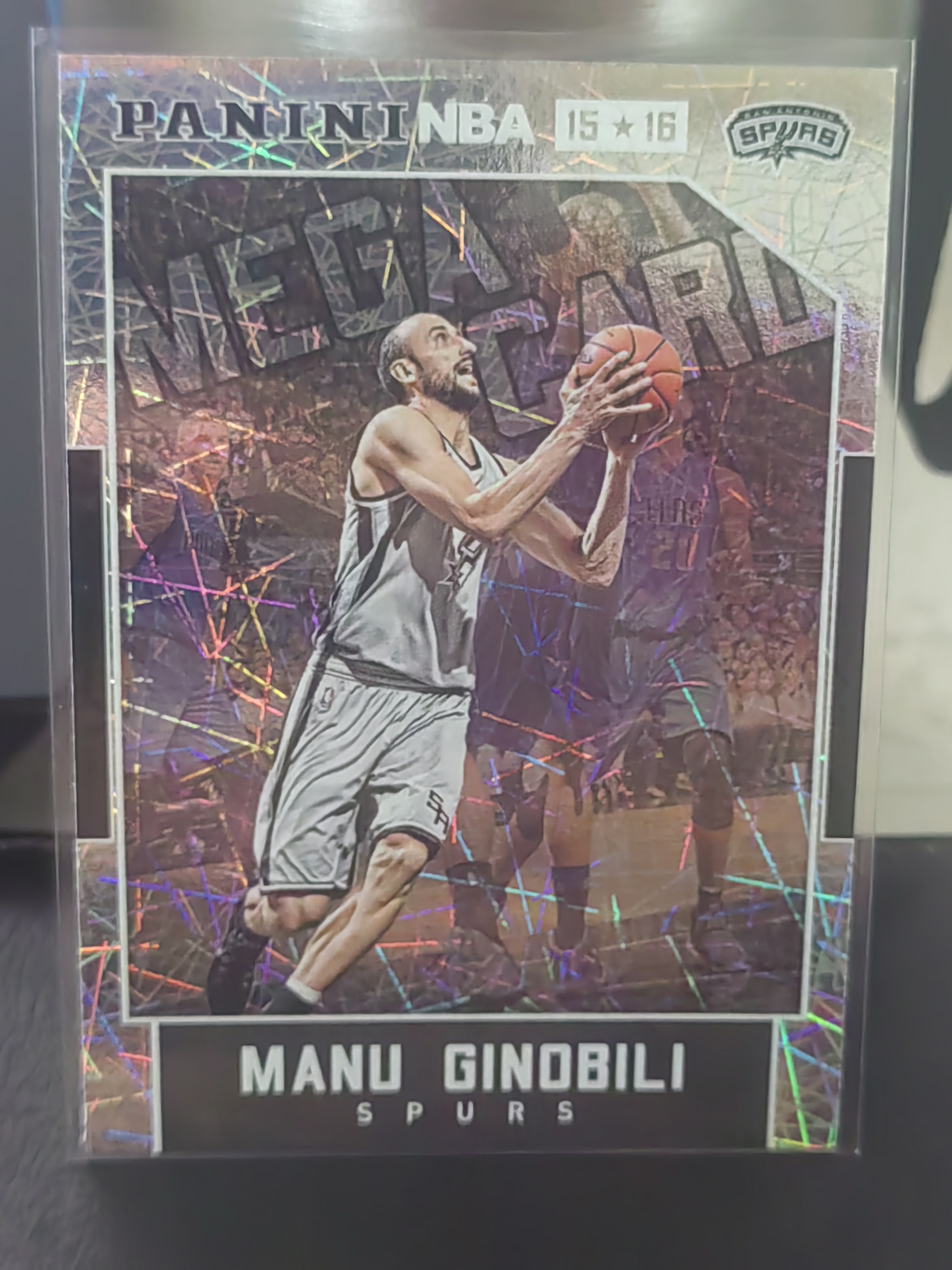 2015 Panini S.p.A Manu Ginobili 中雅图 射线折 马努 吉诺比利 妖刀 马刺 篮 白边白角 不保卡品 卡品如图