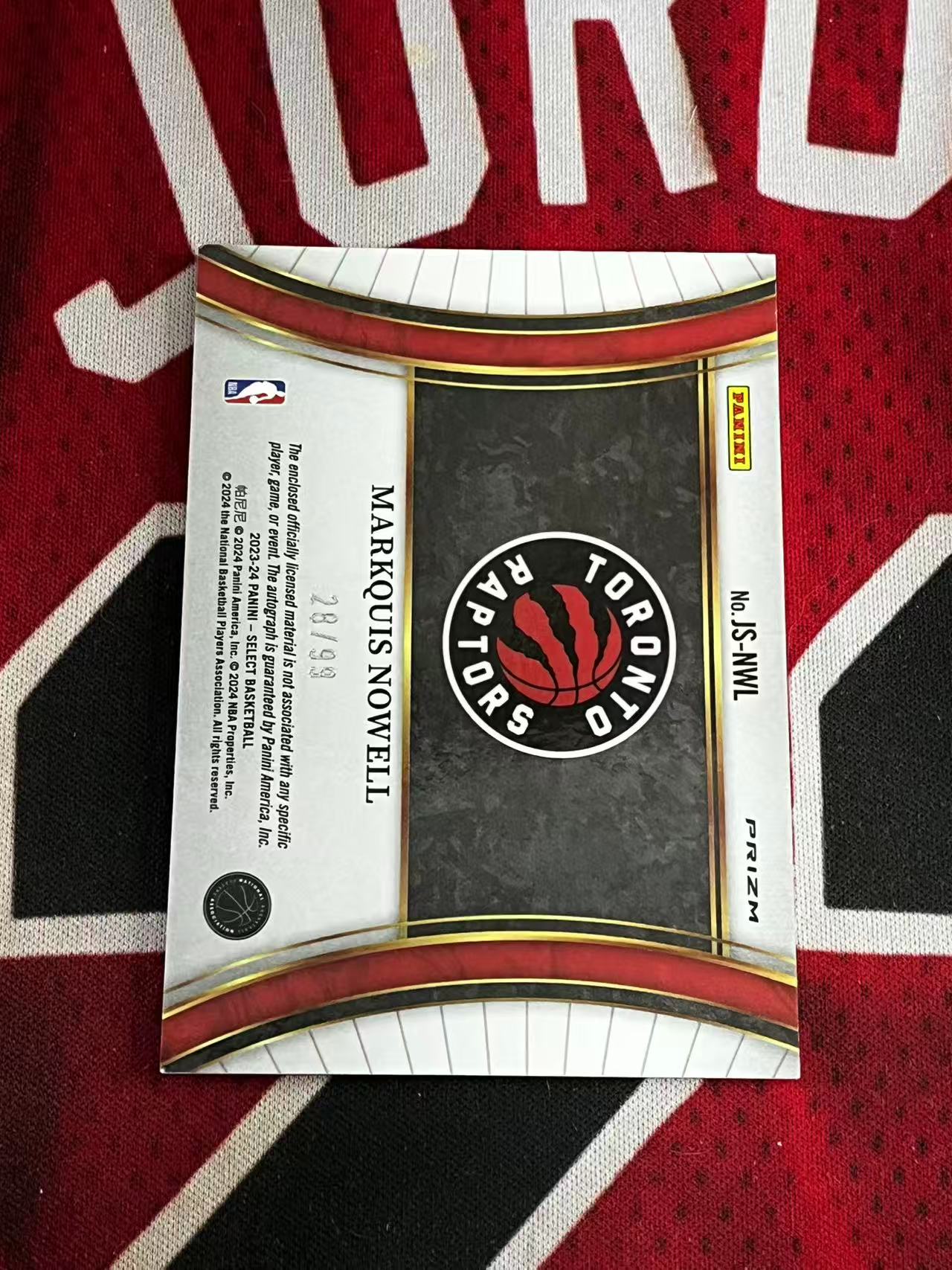 【接寄拍】2023-24 PANINI SELECT 猛龙 新秀RC 马奎斯诺威尔 99编 RJA 大窗新秀球衣物料签字卡 衣料实物卡 银折 折射【烂臭嘴拍卖】