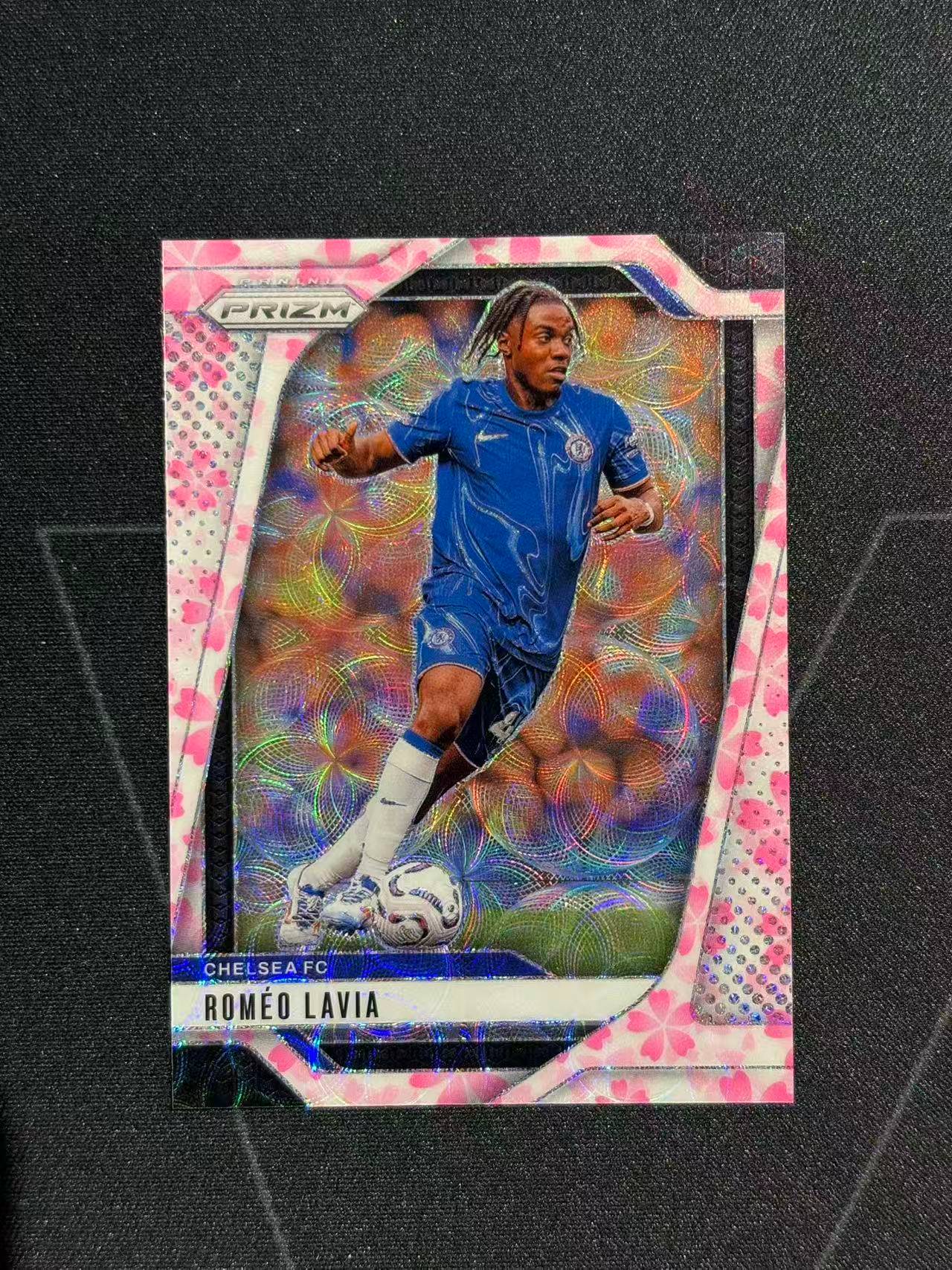 【梦卡拍卖】2024-25 Panini Prizm Romeo Lavia 英超Pz 切尔西 罗密欧 拉维亚 樱花折 大比例 /20编 #DD# 乐哥