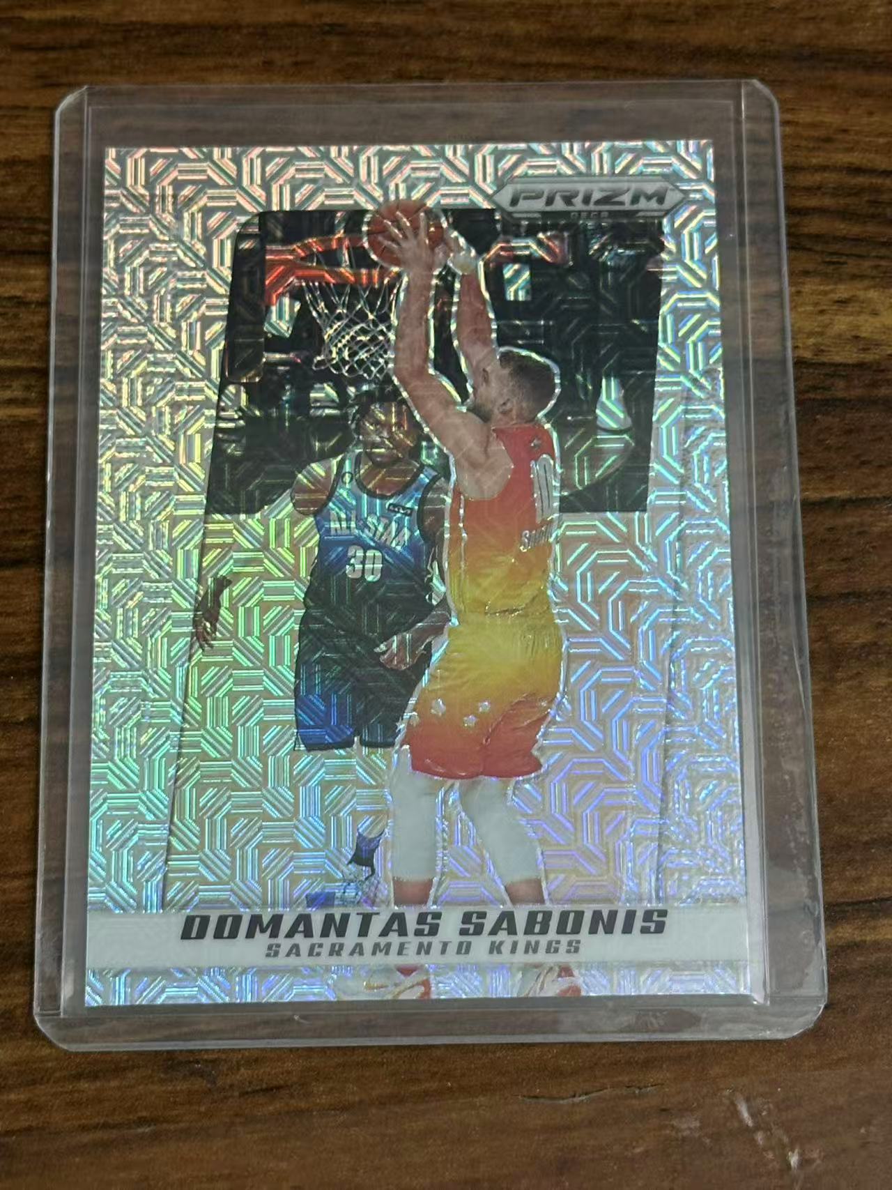 2024-25 Panini Prizm Domantas Sabonis Prizm 国王 萨博尼斯 mojo折 25编 【小姨 郭】