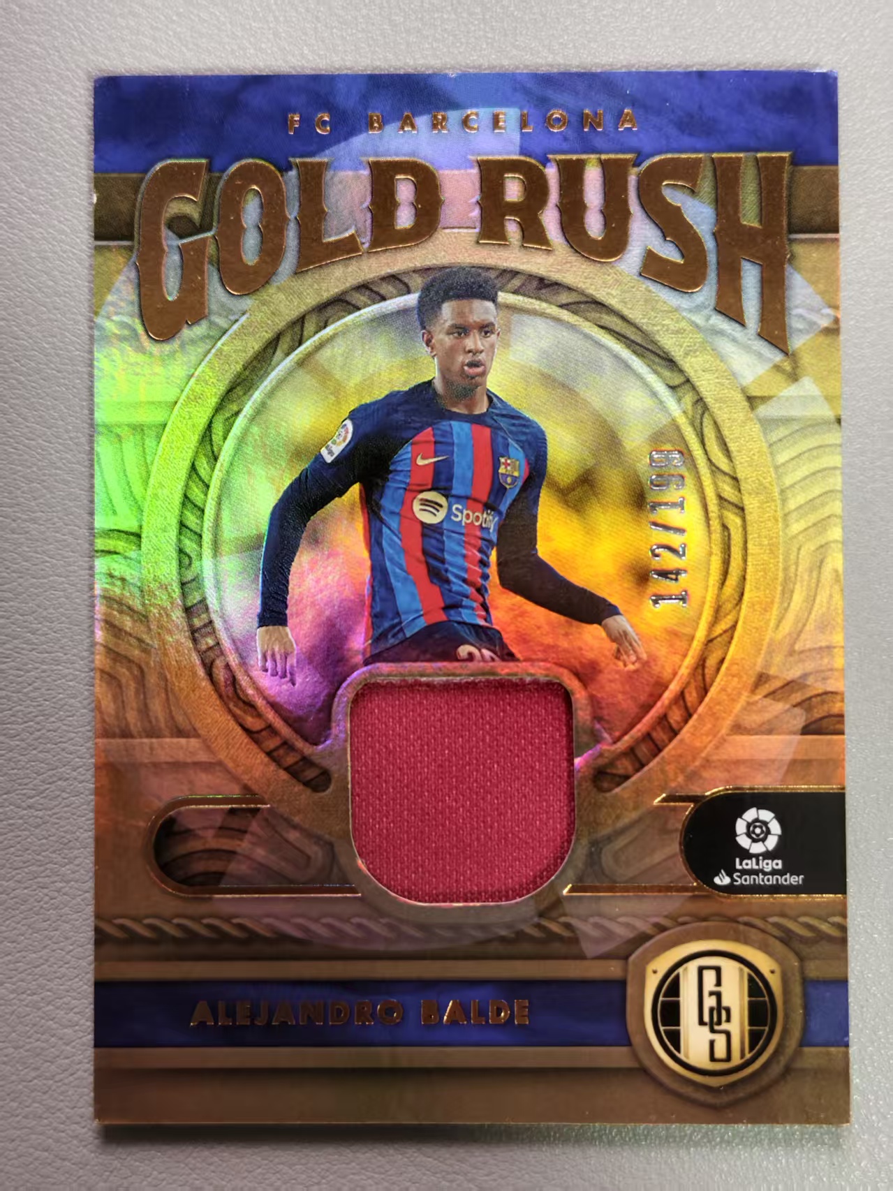 【阿泽代卖】2022-23 Panini Chronicles Gold 金砖 Alejandro Balde 巴萨 西甲 巴尔德 /199编 折射 小窗物料 球衣切割 卡品如图 介意勿拍-MAN