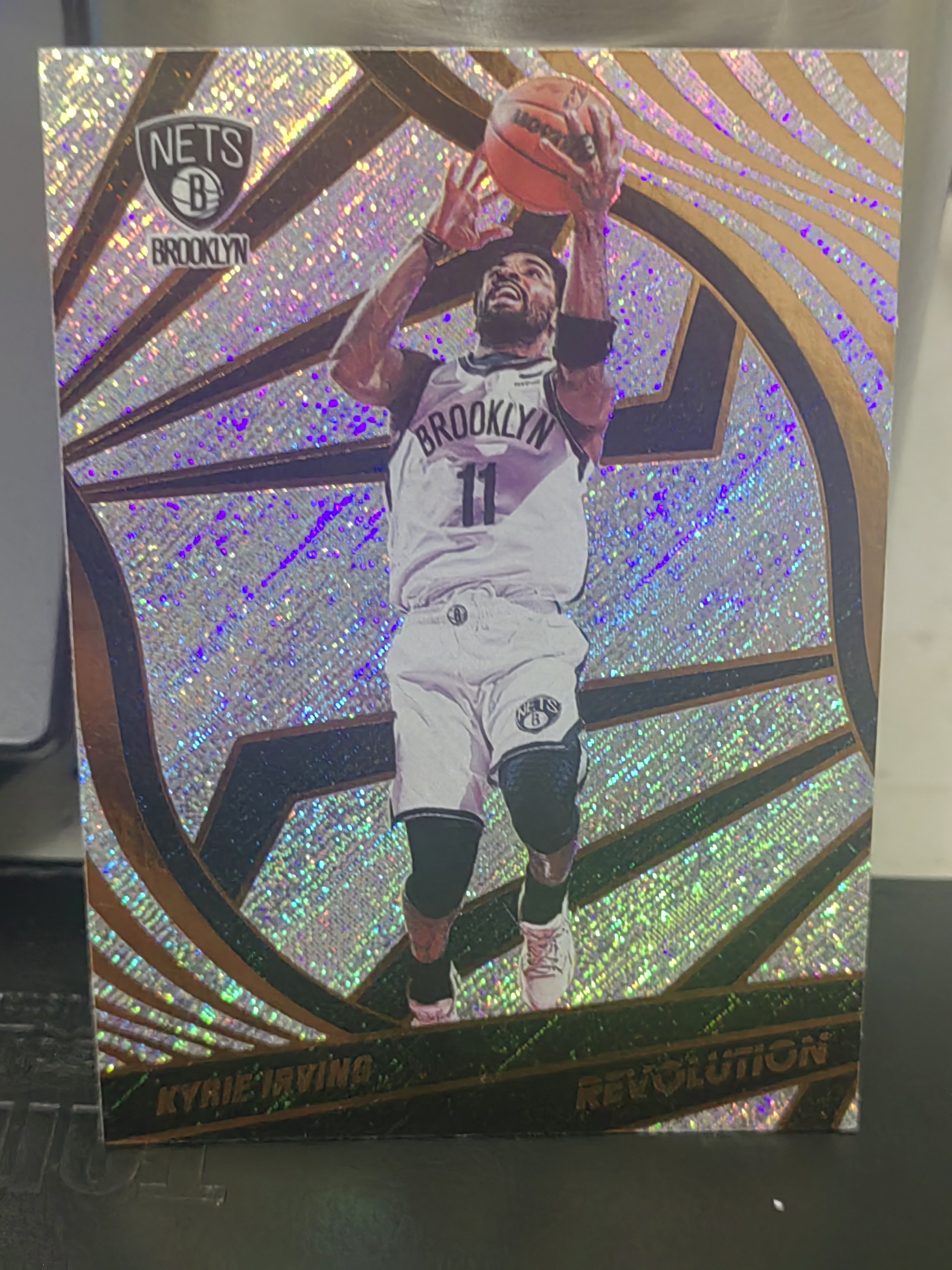 2021-22 Panini Revolution Kyrie Irving 革命 凯里 欧文 篮网 篮 白边白角 不保卡品 卡品如图