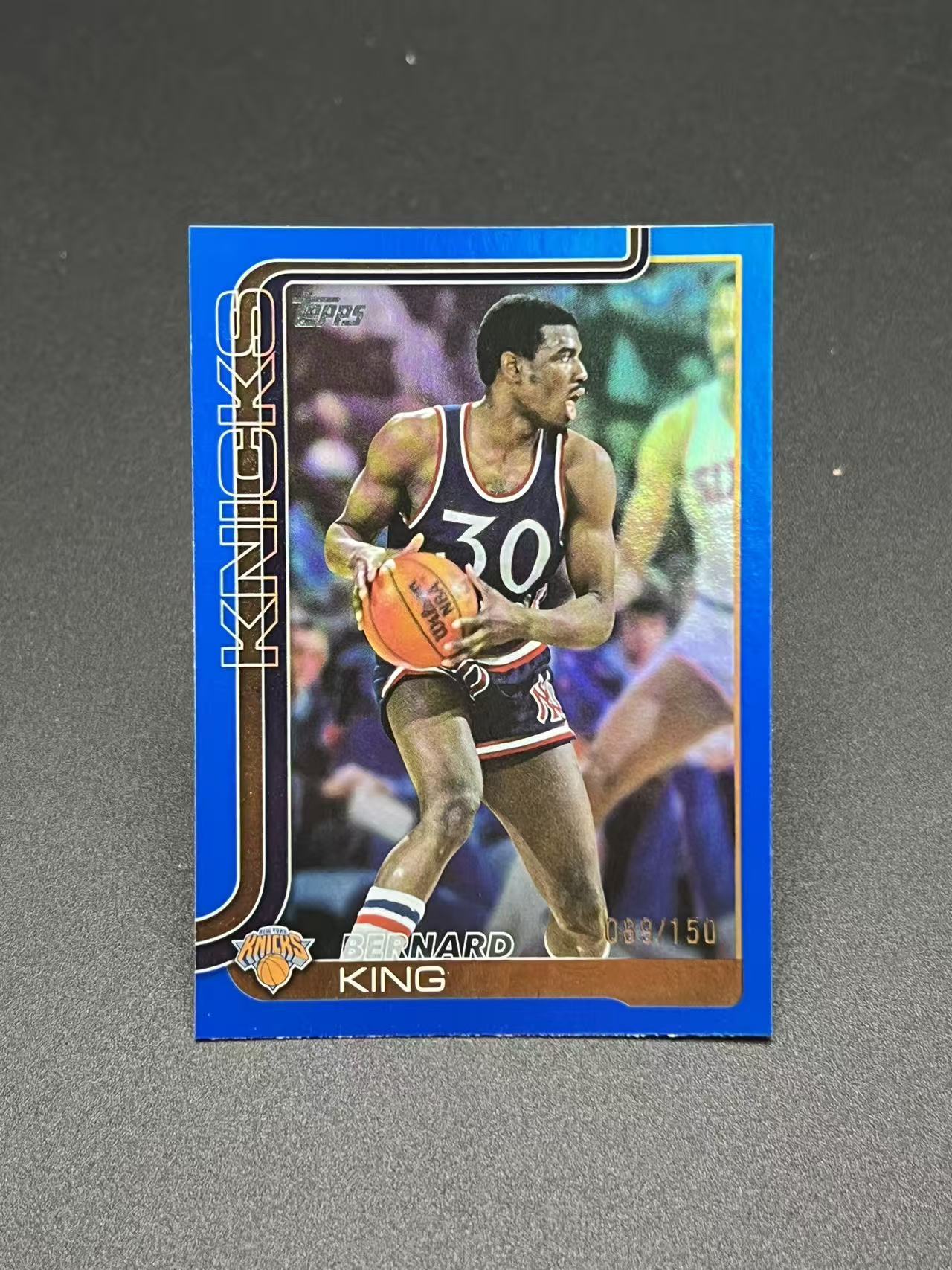2025 Topps FLAGSHIP Bernard King #268 伯纳德 金 尼克斯 蓝折 150编 Base 专收必备 烧烤