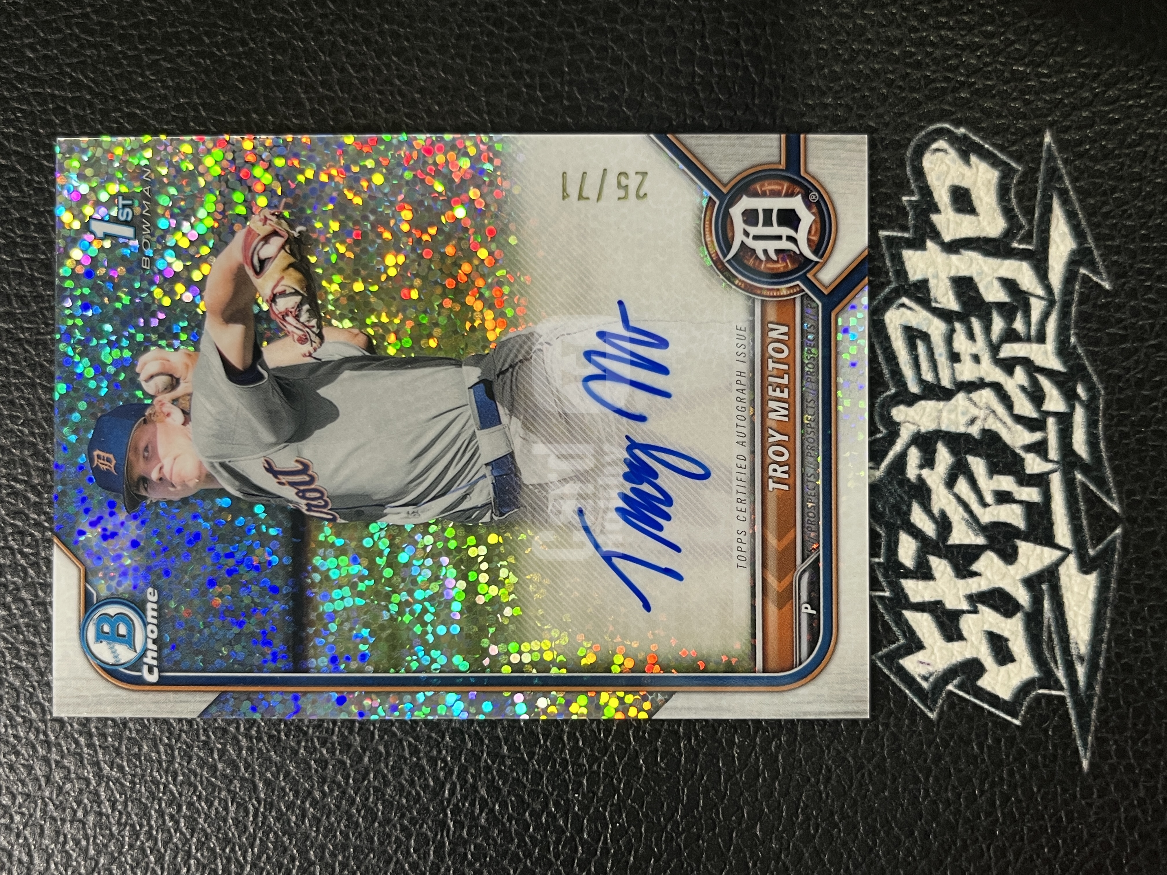 【战斧代卖】2022 Topps Bowman Chrome 棒球 Troy Melton 特洛伊 梅尔顿 签字 卡签 25/71编 碎点折 1st首秀 底特律老虎 折射 收藏必备 瑕疵如图｜战斧成泽X1