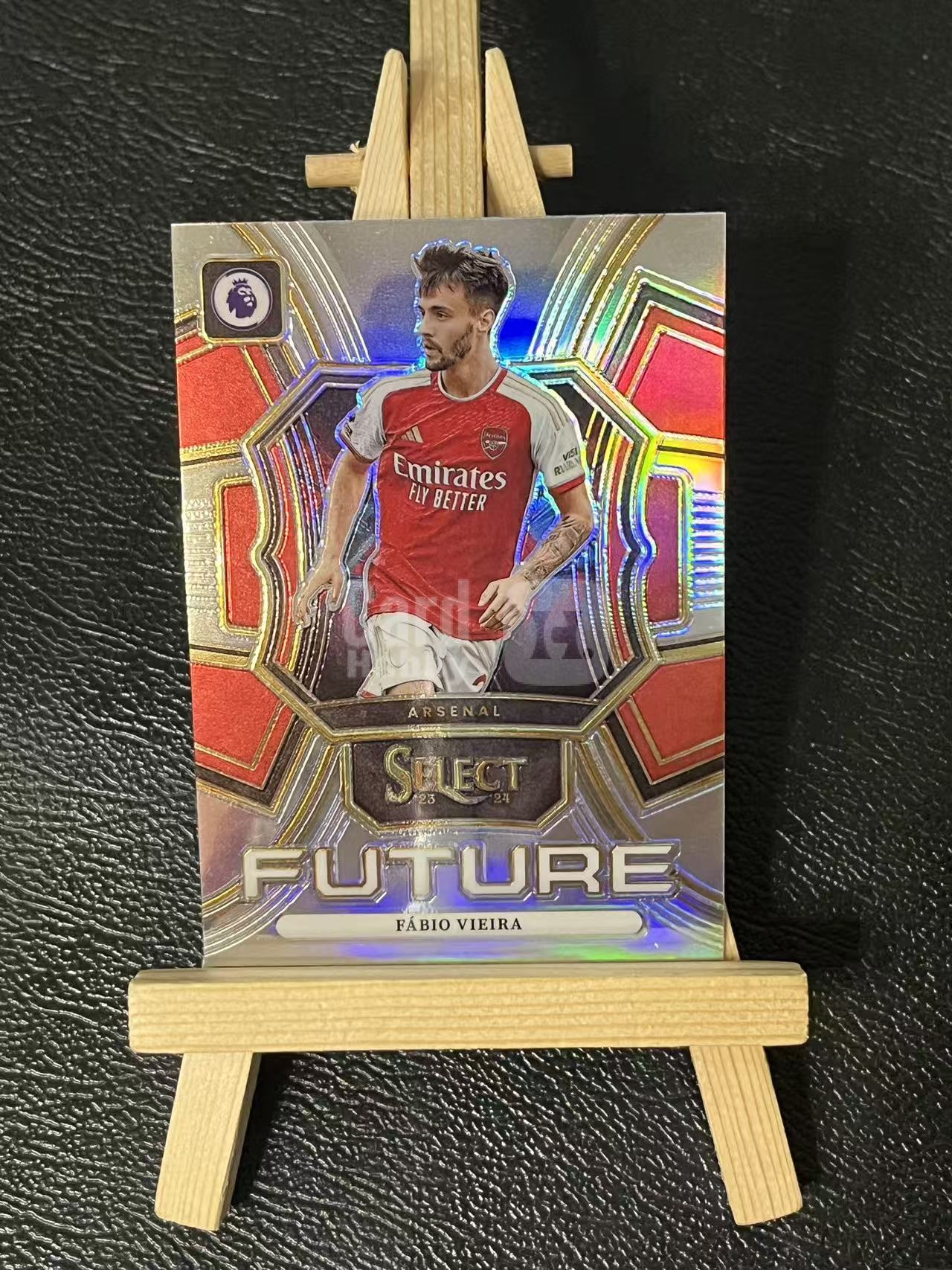 2023-24 Panini Select Fabio Vieira 法比奥 维埃拉 特卡 阿森纳 银折 实卡精美 卡品如图 LA-2