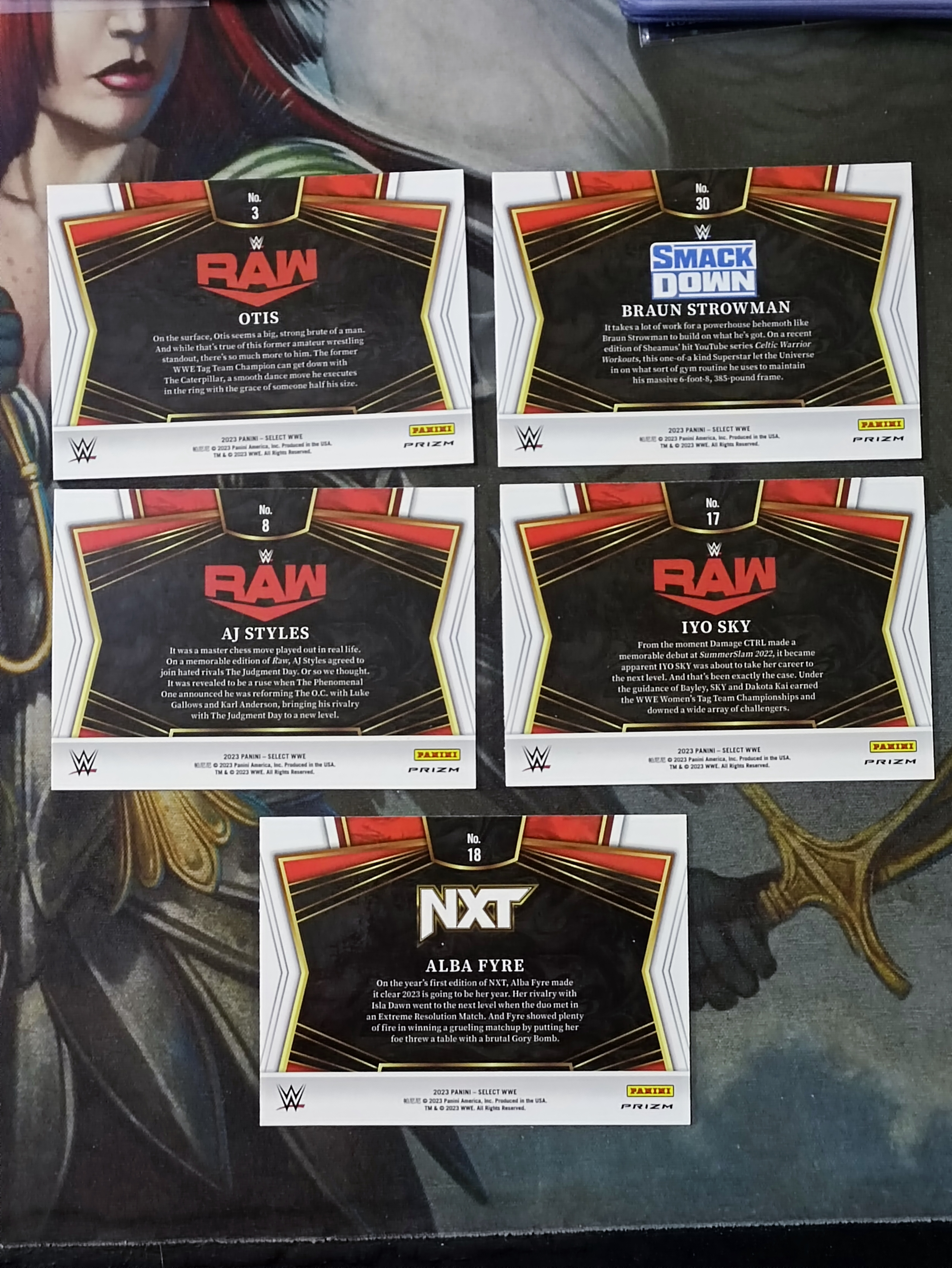 2023 Panini Select WWE Otis /AJ Styles/Iyo Sky/Alba Fyre 折射亮面 打包5张 WWE 职业摔角(打包不保卡品)《苏州卡通》J【ANDY】