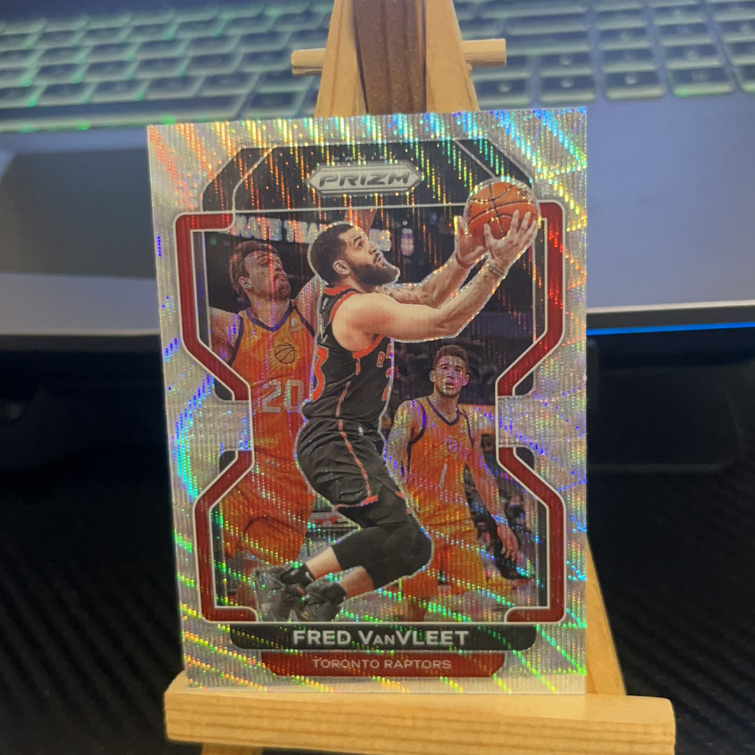 2021-22 Panini Prizm Fred VanVleet 范弗利特 猛龙 折射 银折 prizm系列 pz 卡品如图 凑图必备 值得收藏！免费代卖！