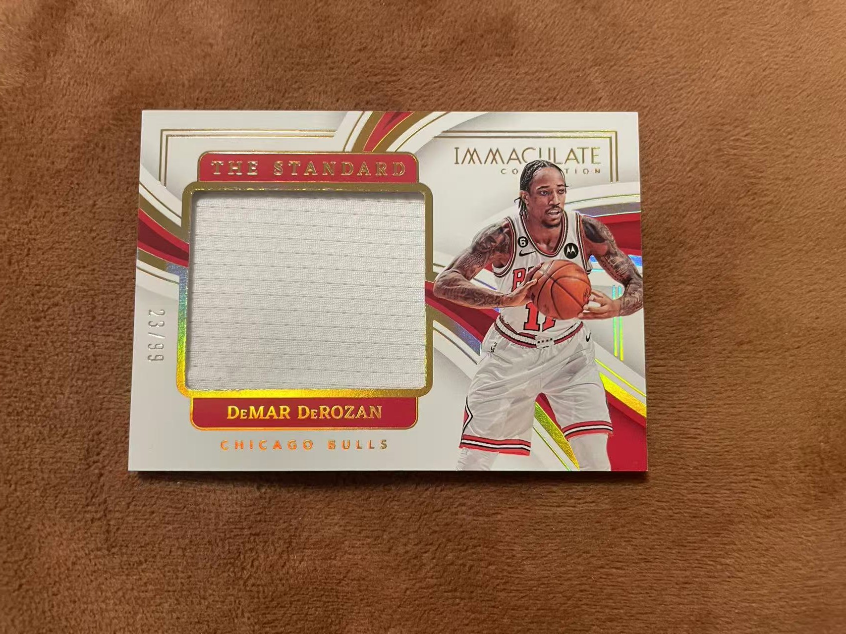 2022-23 Panini Immaculate DeMar DeRozan imm爱咪咪 公牛 德罗赞 古典中投靓仔 The Standard 大窗GU球衣 落场切割 patch 99编【z】