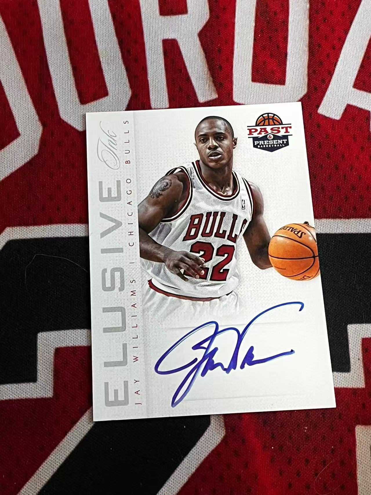 【接寄拍费率低至5%含卡淘手续费】2012 PANINI PAST AND PRESENT 公牛名宿 杰伊威廉姆斯 签字卡 ELUSIVE签 专收凑套必备【烂臭嘴拍卖】