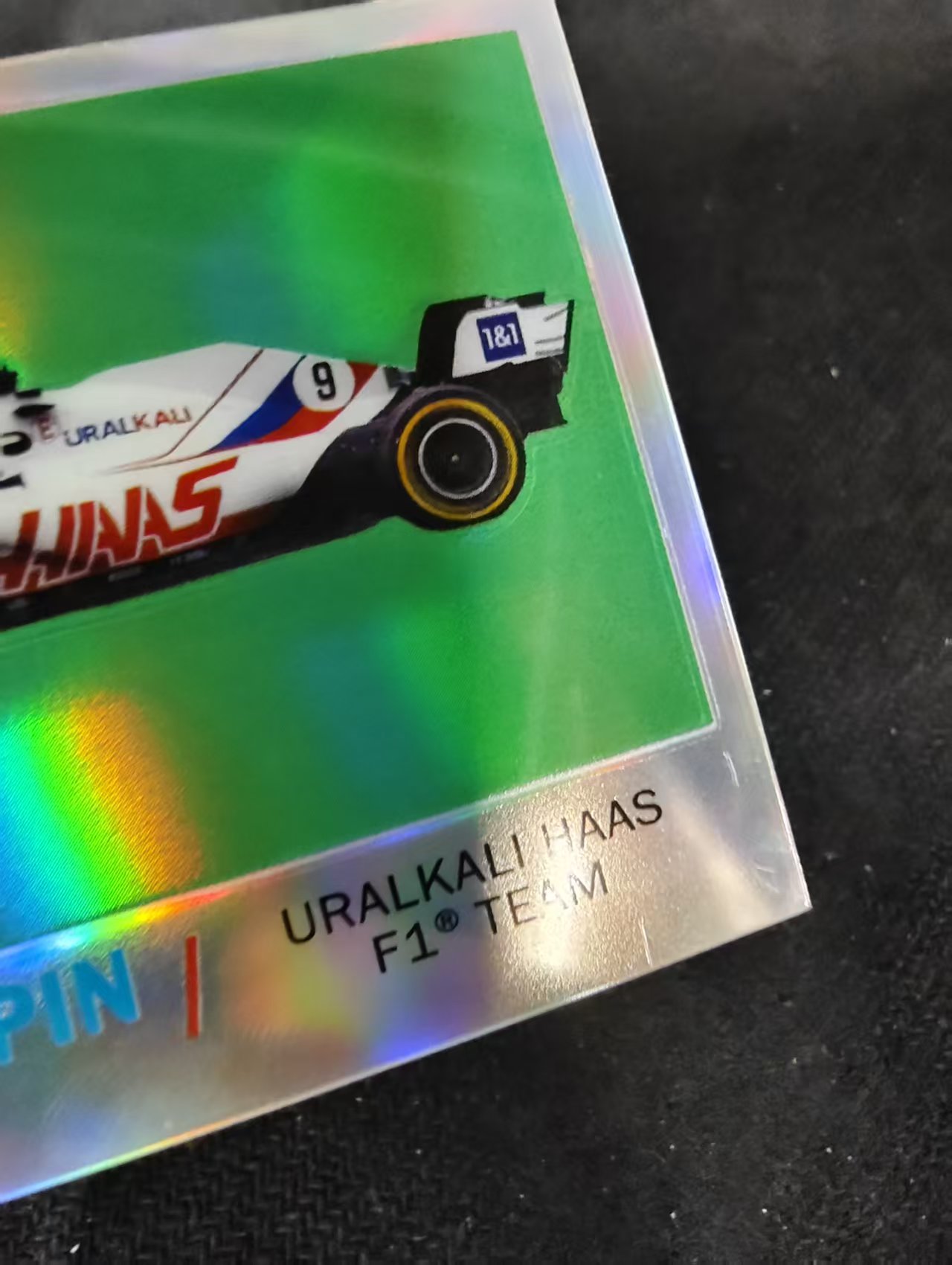 2021 Topps Chrome Nikita Mazepin F1 哈斯车队 马泽平 rc 新秀 特卡 银折 划痕 边角瑕疵 #NM