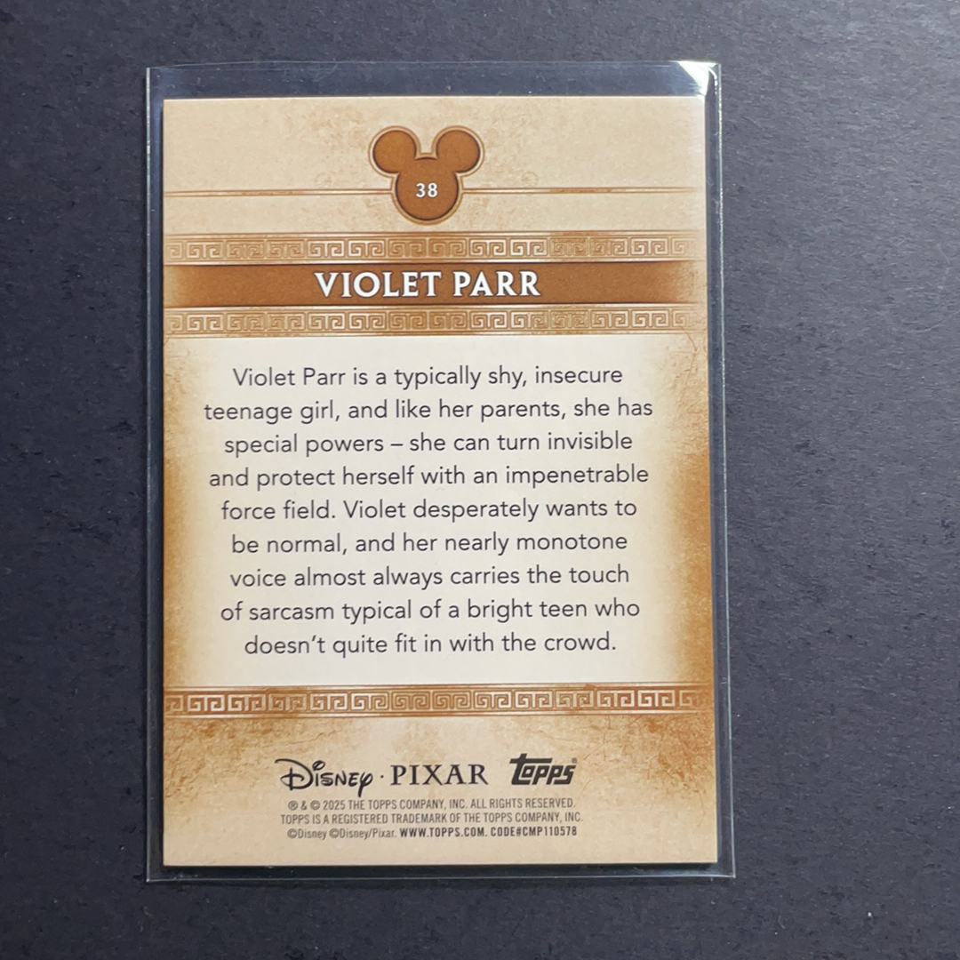 2024 Topps Disney 迪士尼MInt 巴小倩 弹力女超人 超人总动员 铜级别银折base序号38 2025 Topps Chrome Disney 迪士尼Mint系列