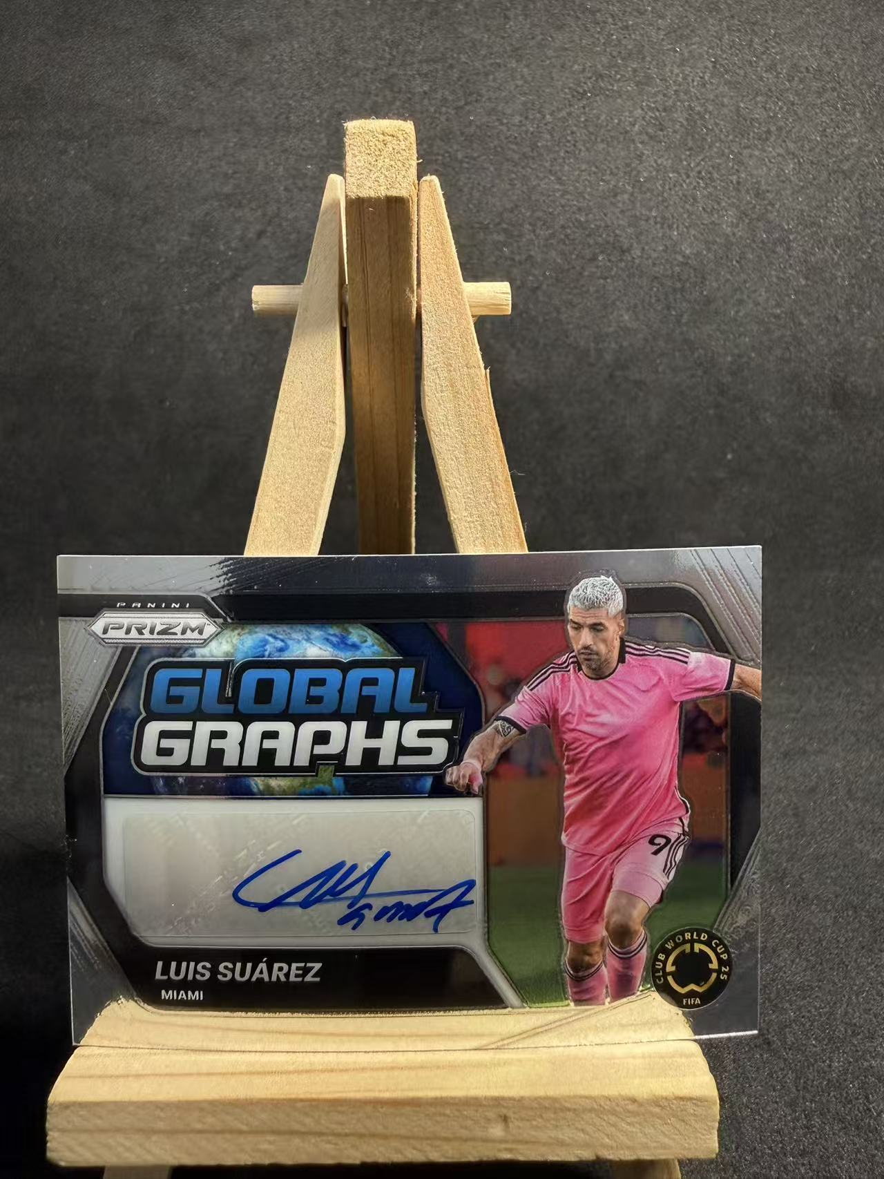 2024-25 Panini Prizm luis suarez 世俱杯pz 迈阿密国际 苏亚雷斯 签字 完美签字 默认瑕疵 介意勿拍 乐