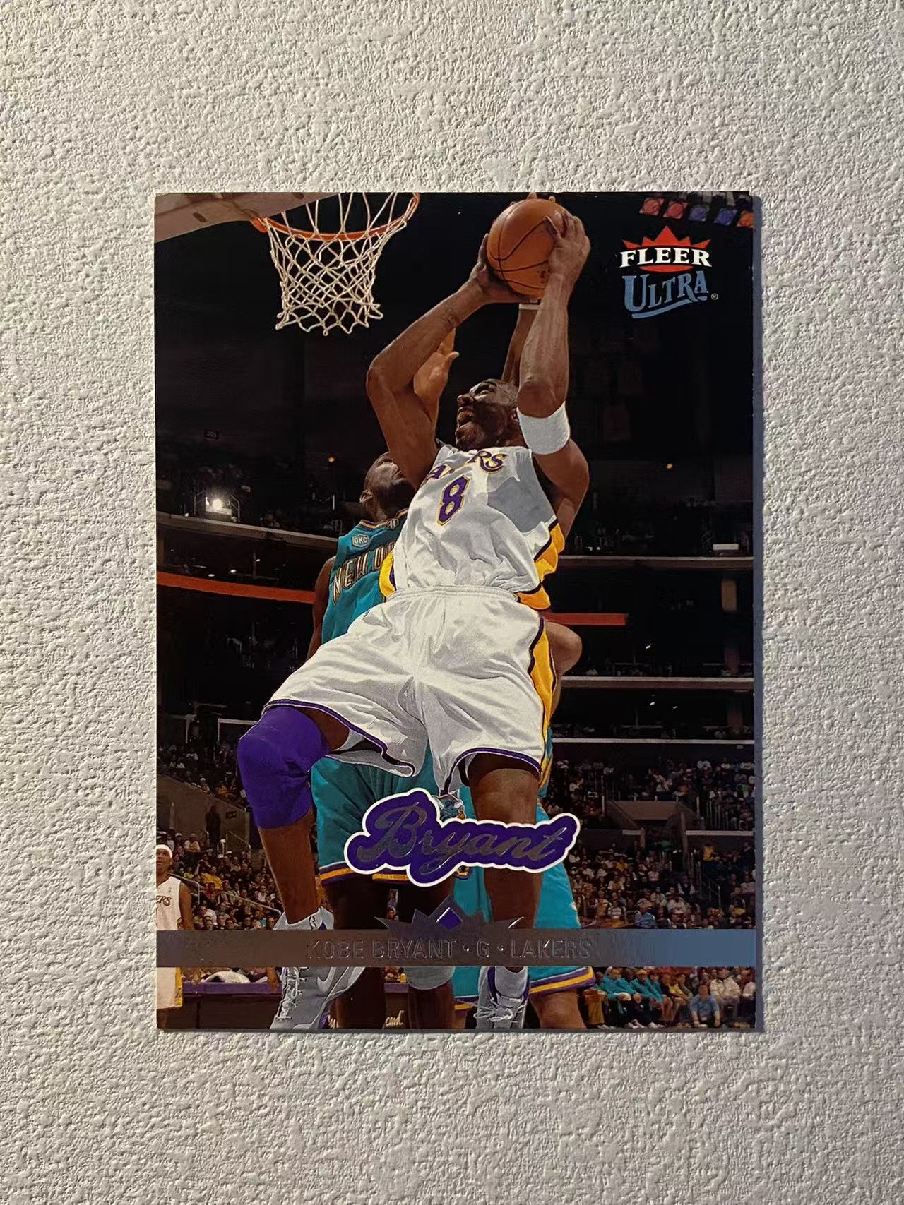 2006 Fleer Fleer Kobe Bryant 湖人 科比 布莱恩特 特卡 选图精美 经典老特 收藏必备