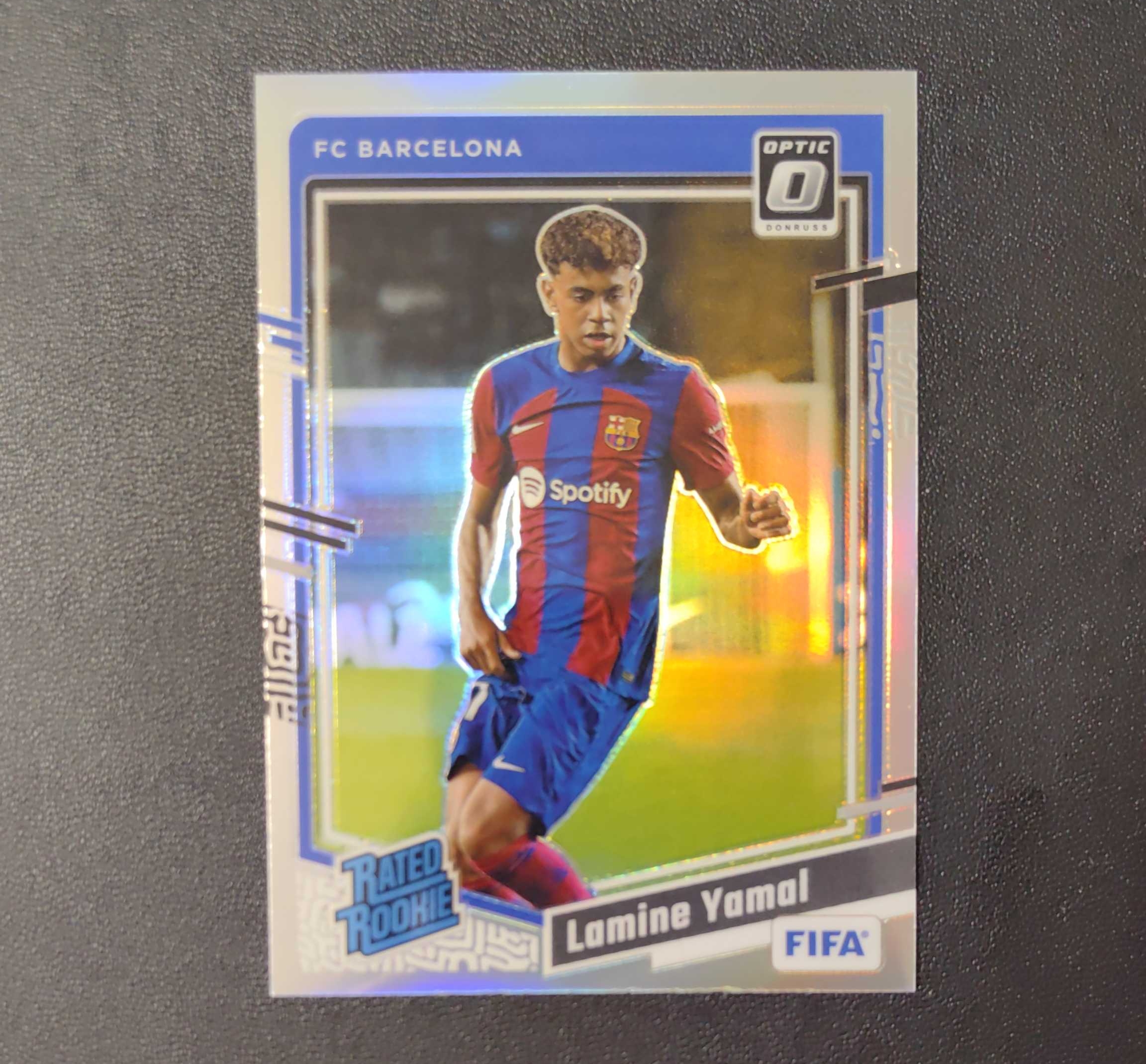2023-24 Donruss Lamine Yamal RC 杜蕾斯Optic O版 FIFA 巴塞罗那 巴萨 新秀 亚马尔 正银折 Base 西班牙 c罗 梅西 皇马 未来起飞