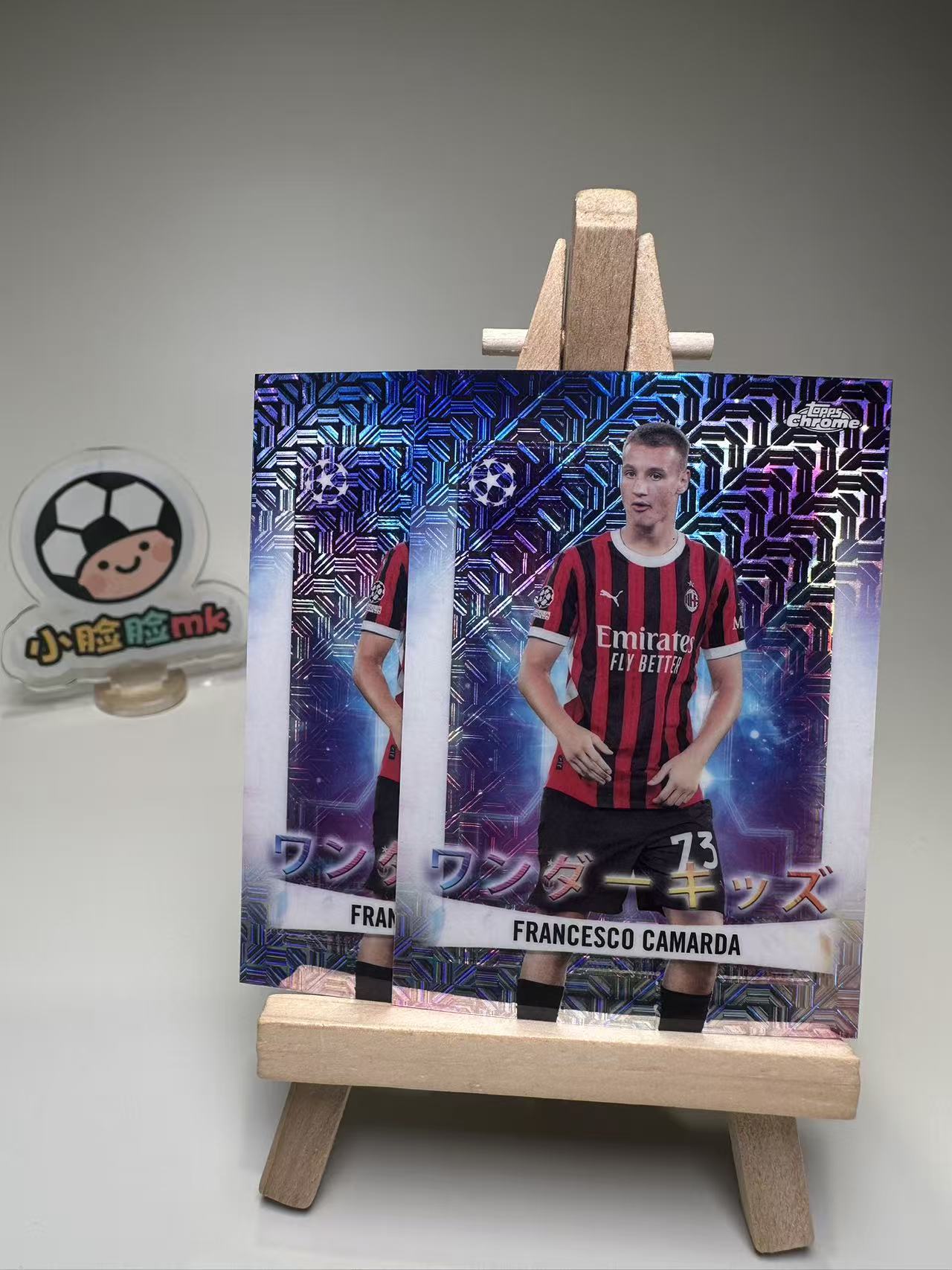 2024-25 Topps Chrome Francesco Camarda 欧冠TC日版 未来可期 卡马尔达 AC米兰 Mojo折 折射 两张打包 LOT 神奇小妖特卡 收藏必备 微瑕卡品如图