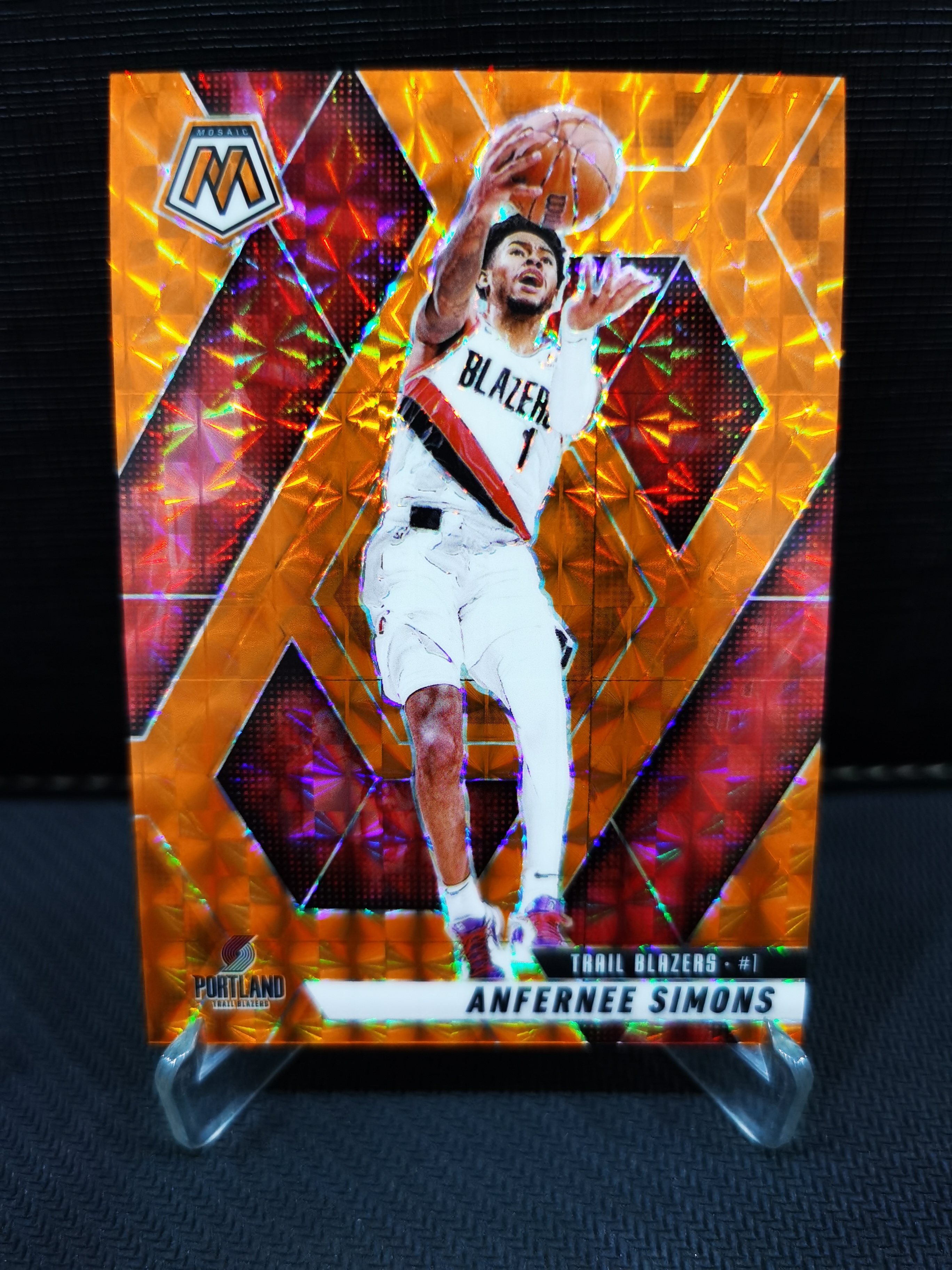 2024-25 Panini Mosaic Anfernee Simons RC 马赛克 安芬尼 西蒙斯 折射 橙折 橙马赛克折 249编 收藏必备 卡品如图 -猕猴桃-【乌苏拍卖】