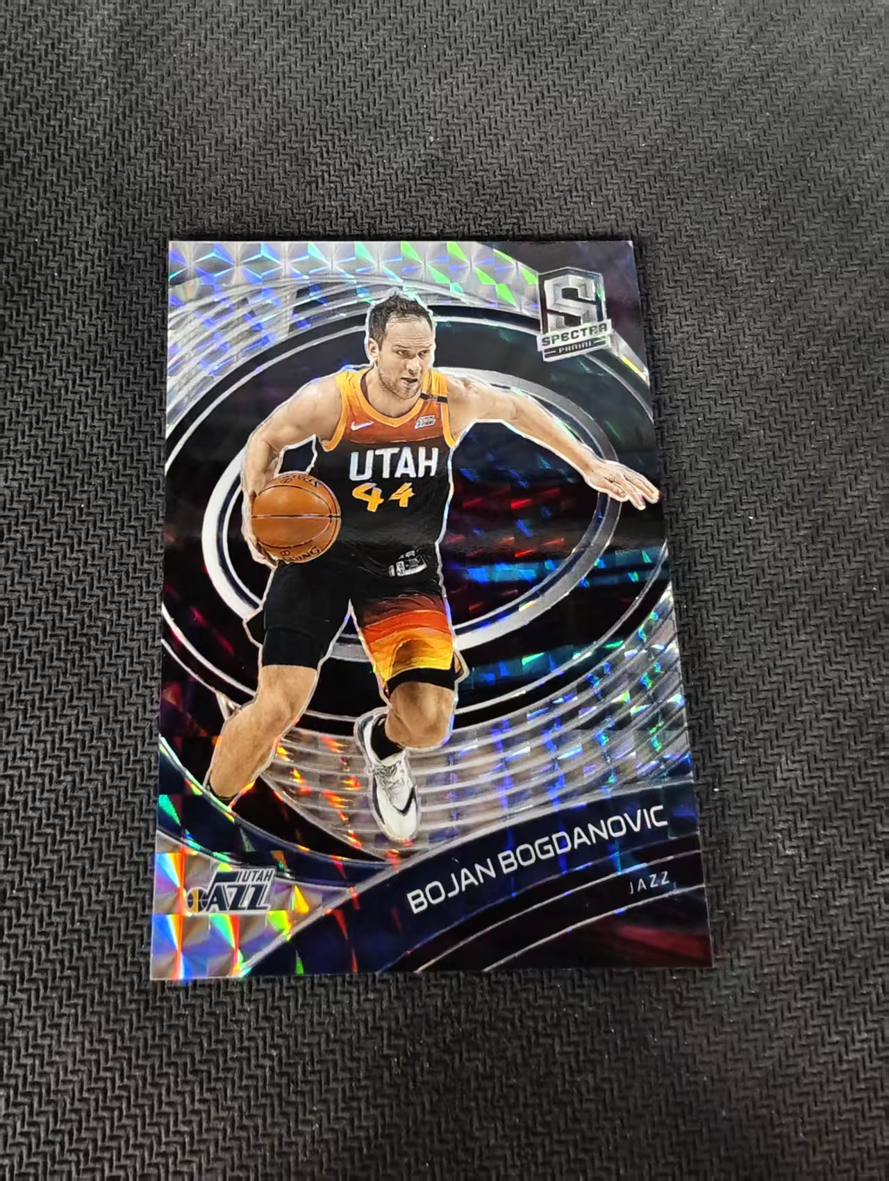 【可合并,不累计】2020-21 Panini Spectra Bojan Bogdanovic 博扬 博格达诺维奇 光谱 爵士 49编 折射 边角瑕疵
