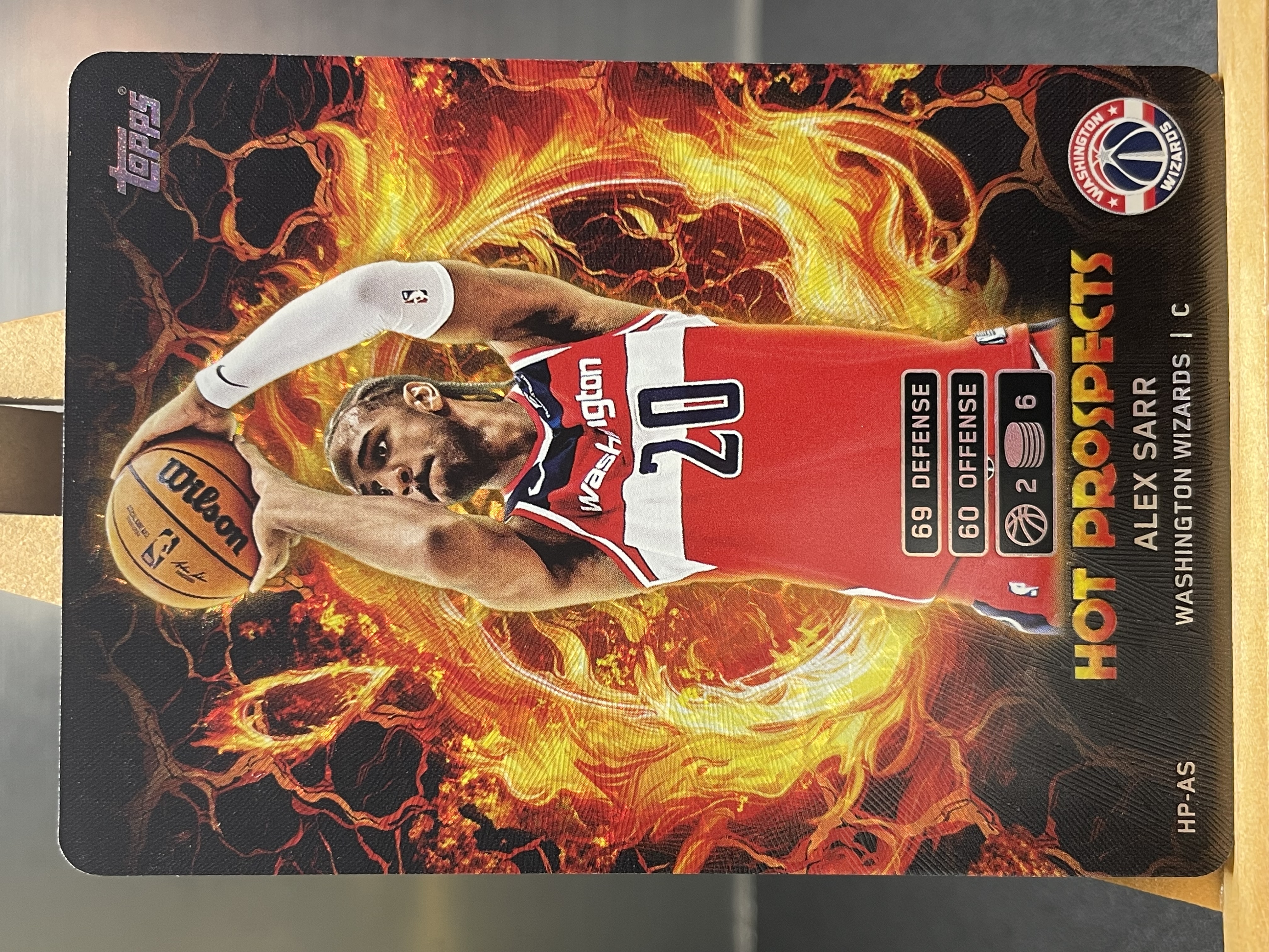 (A12) 2025 TOPPS 折射 亚历克斯 萨尔 奇才  近期大热球星  收藏凑套必备 卡品如图 ！！！
