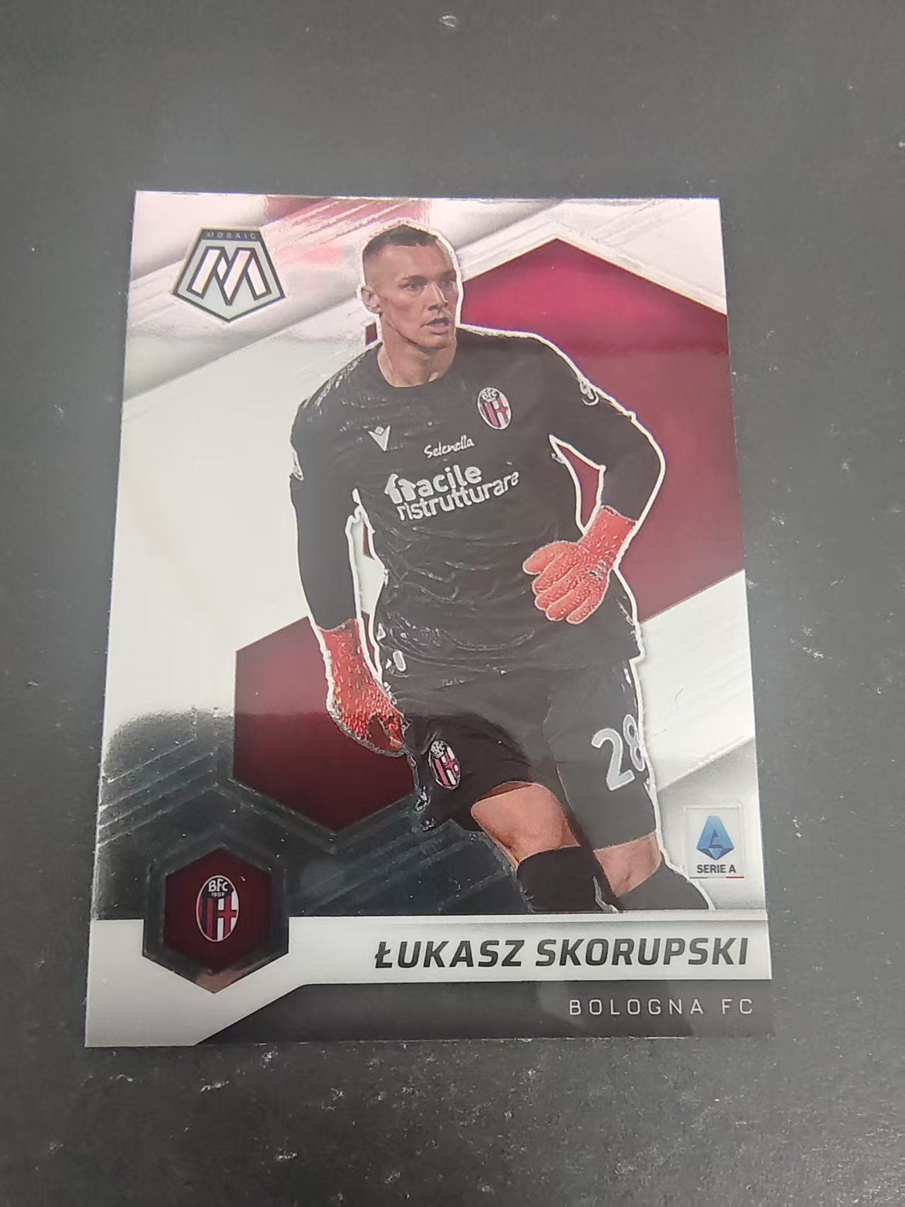 【可合并，不累计】2021-22 Panini Mosaic lukasz skorupski 博洛尼亚 卢卡斯斯科鲁普斯 意甲 马赛克 划痕 边角瑕疵 #164