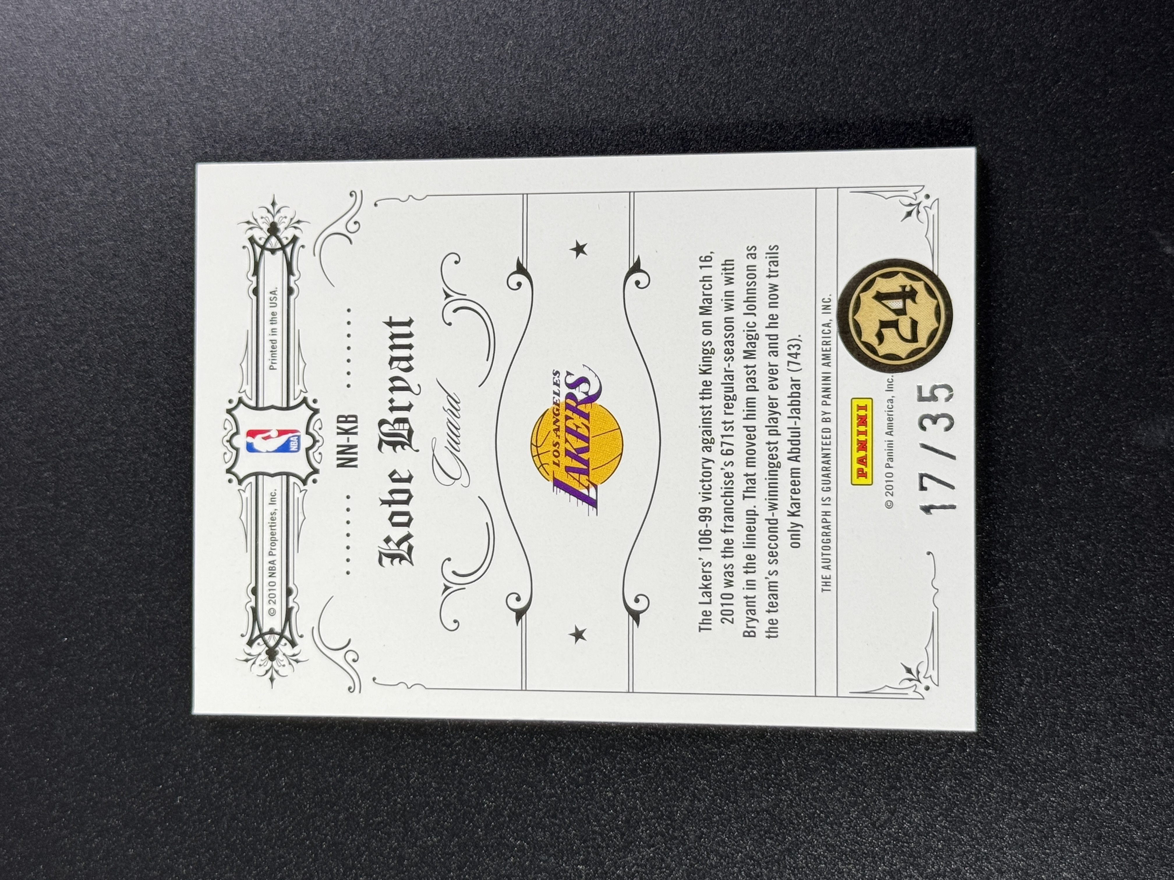 【喷子拍卖】2009-10 Panini National Treasures Kobe Bryant 元年国宝 洛杉矶湖人 科比 布莱恩特 铭文 签字 35编 卡签 签了MVP 系列大hit卡签 墨迹不错 轻印看图 送订制壳 JYL