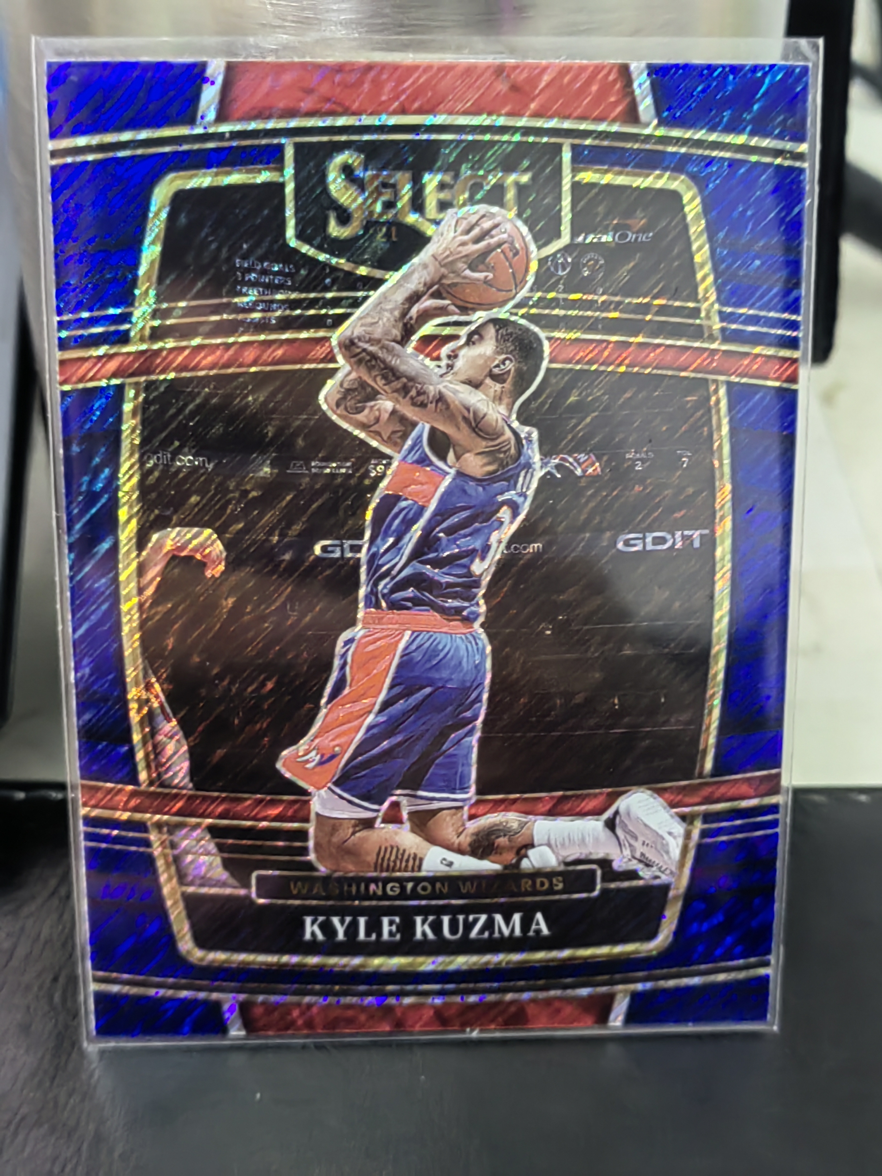 2021-22 Panini Select Kyle Kuzma Select 蓝shimmer 凯尔 库兹马 奇才 篮 白边白角 不保卡品 卡品如图