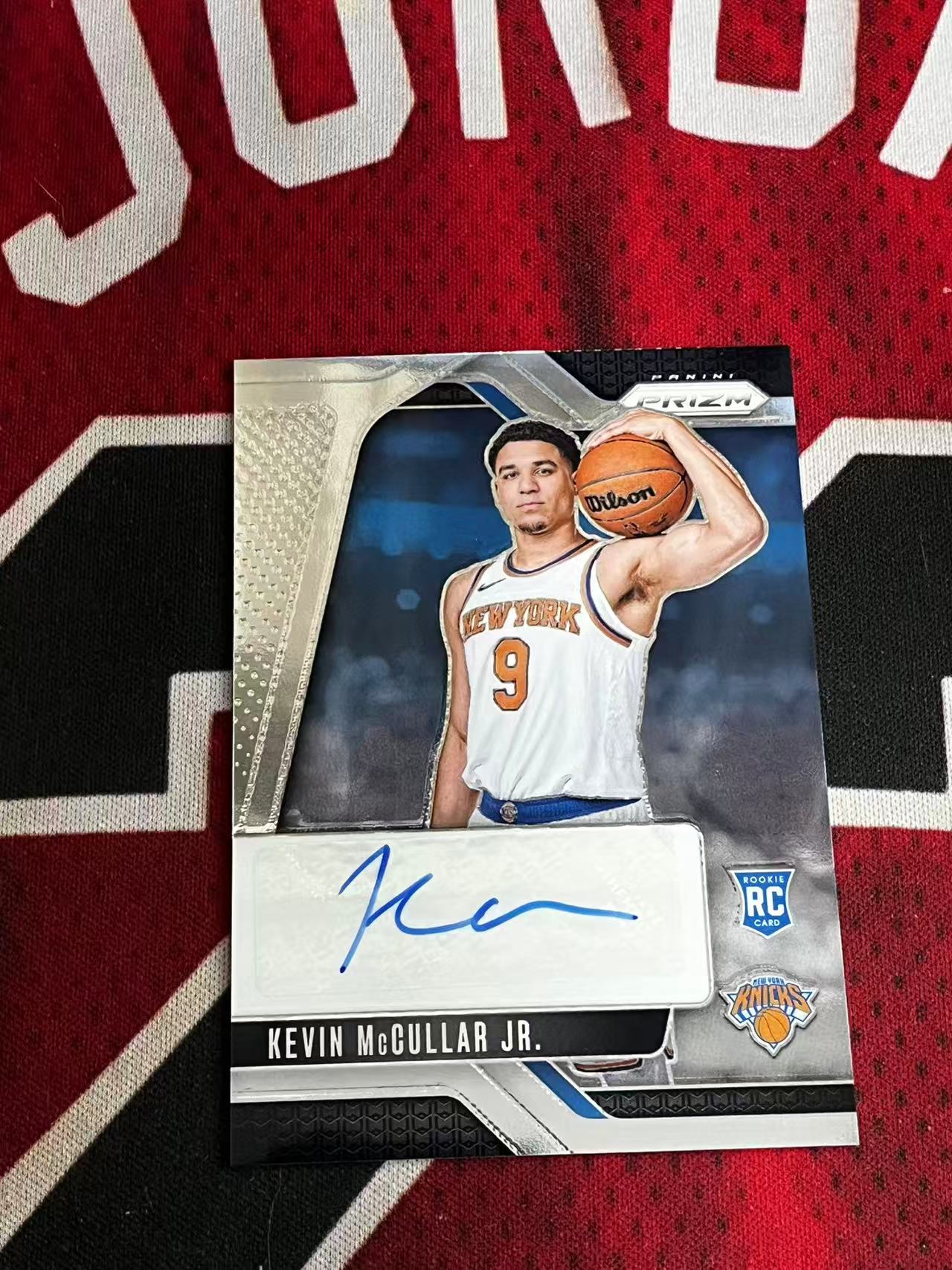 【接寄拍】2024-25 PANINI PRIZM PZ 尼克斯 新秀RC 小凯文麦卡勒 签字卡 正新秀签字卡 专收凑套必备【烂臭嘴拍卖】