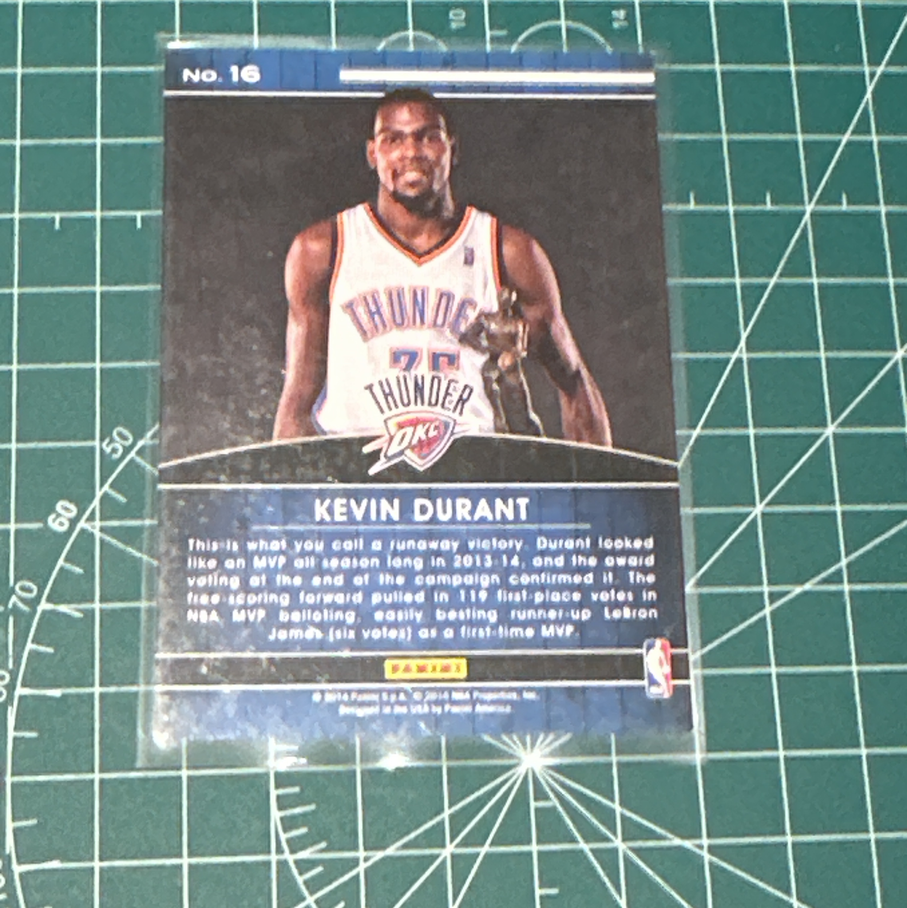 2014-15 Panini Americana Kevin Durant S.p.a. 凯文杜兰特 KD 死神 雷霆队 2013-14MVP捧杯特卡 荣誉特卡 十年老卡 绝版卡 稀有大比例 收藏必备