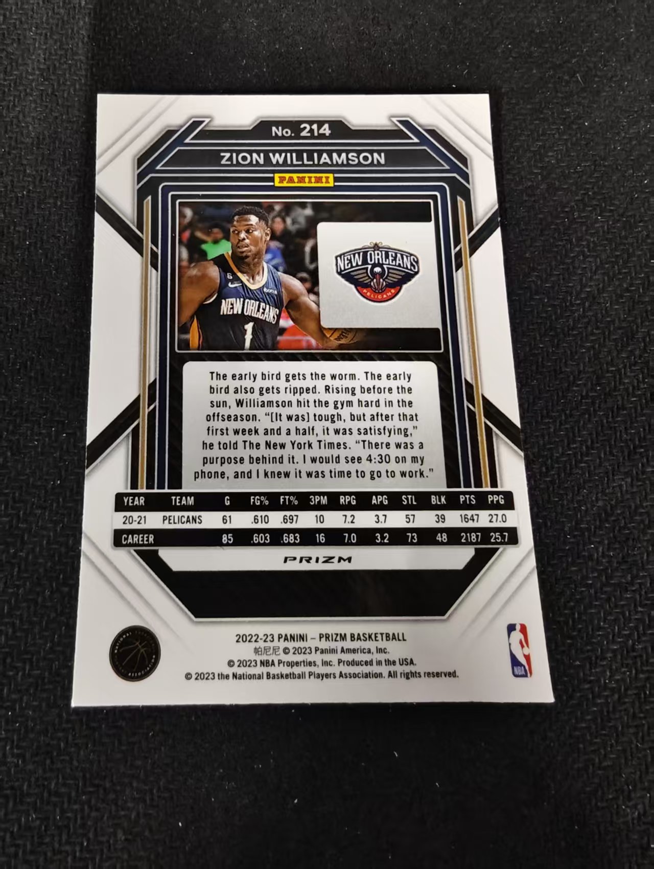 2022-23 Panini Prizm Zion williamson 锡安 威廉姆斯 胖虎 蔡恩 鹈鹕 红波纹 PZ 划痕 边角瑕疵 #214