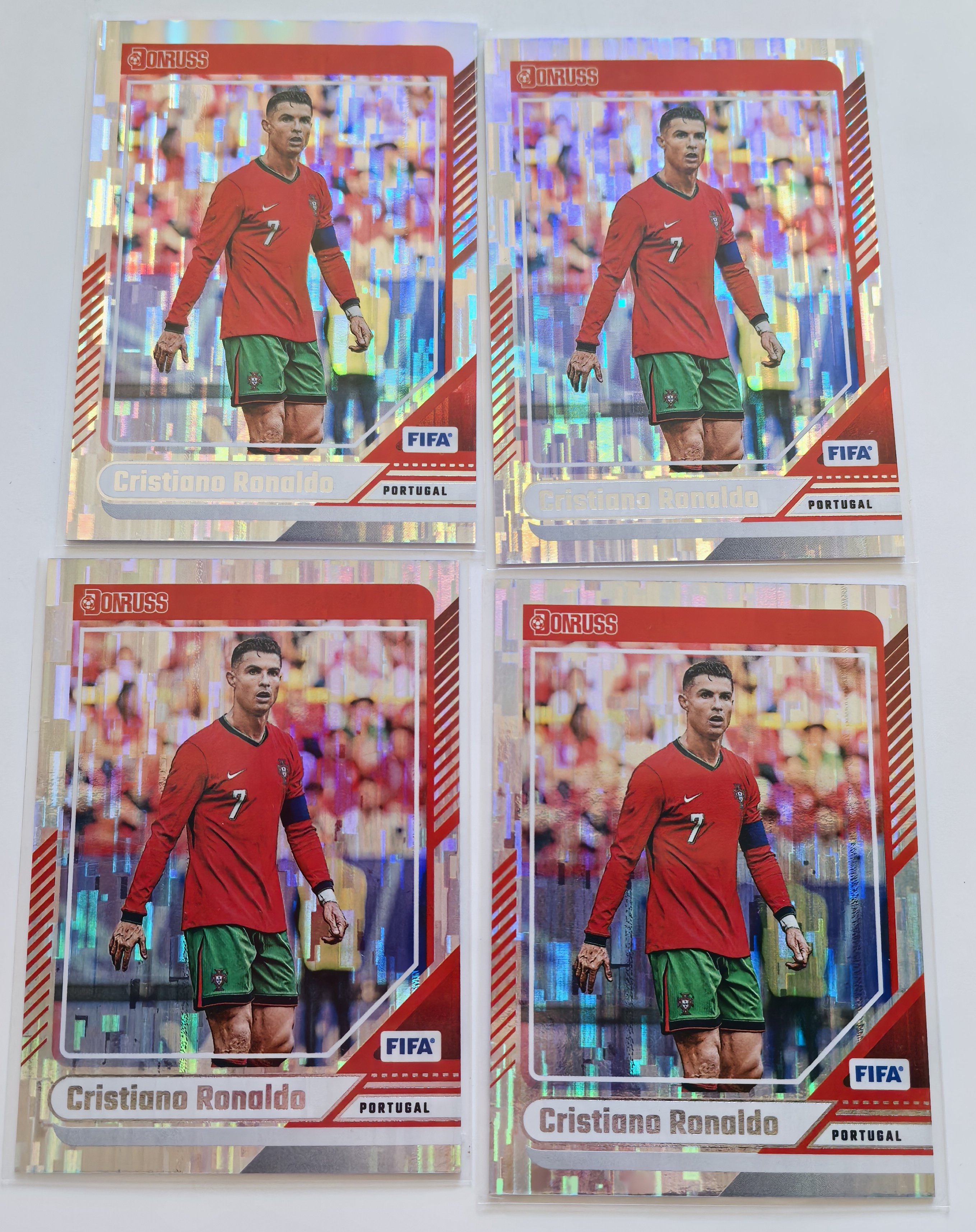 2024-25 Panini Donruss Cristiano Ronaldo 杜蕾斯 葡萄牙 皇马 皇家马德里 曼联 传奇名宿 C罗 D版瀑布折 银折 卡品如图（翟梅西）