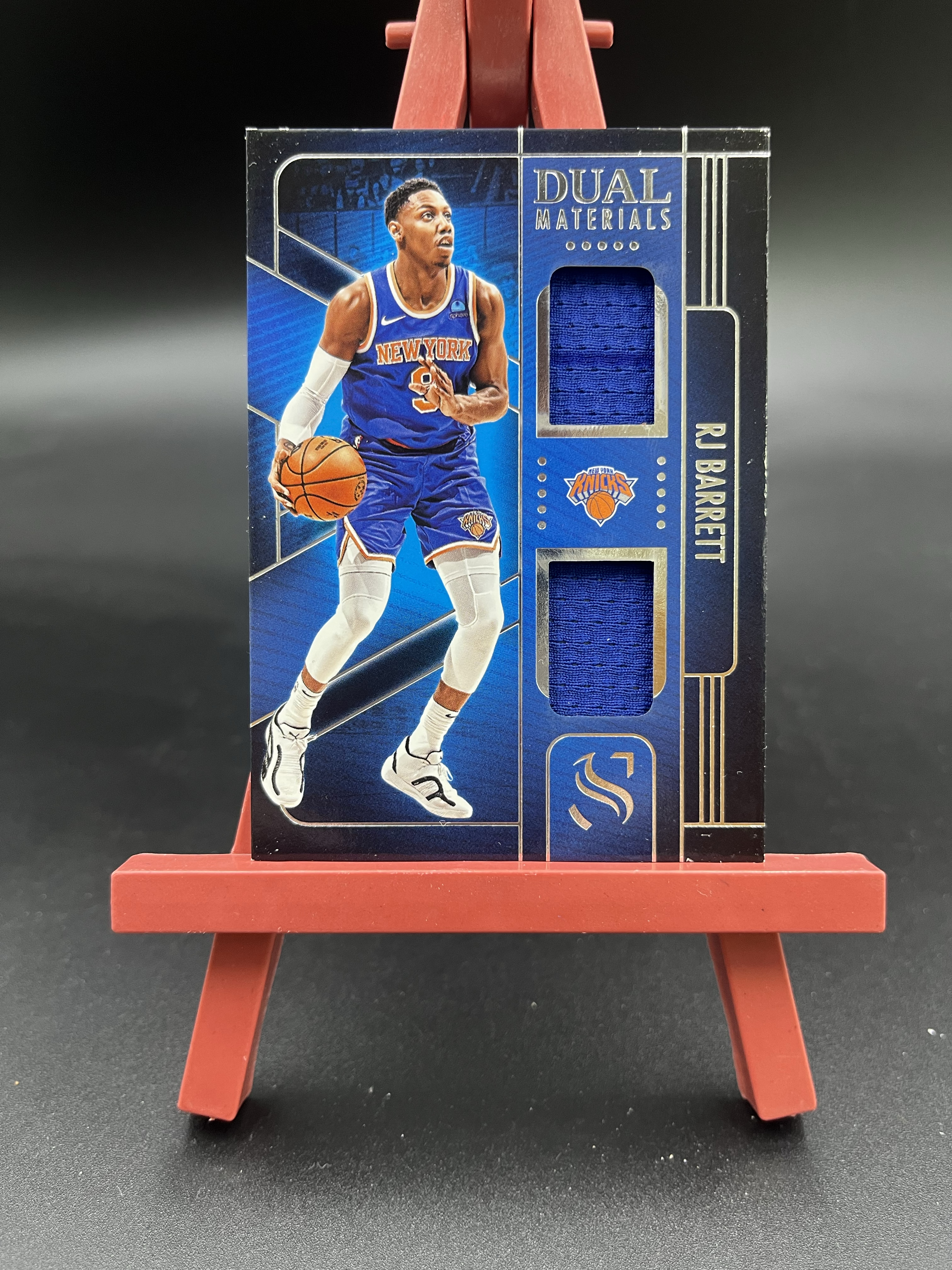 2024-25 Panini Silhouette RJ Barrett 末年绝版 剪影 尼克斯 大狙 RJ巴雷特 GU亲穿落场 双窗球衣物料切割 DUAL 卡品如图 【优质物料专场】01WZ