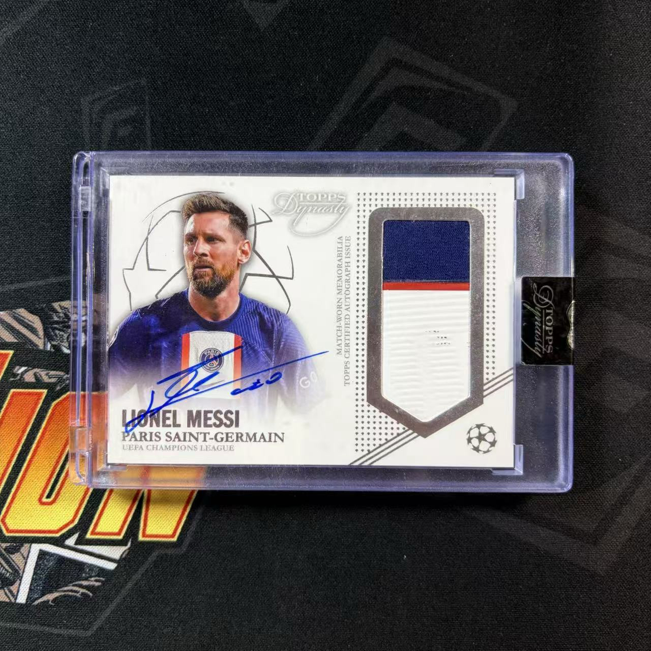 2022-23 Topps Dynasty 欧冠王朝 MESSI 球王 梅西 签字 卡签 07/10编 落场patch暴力切割 编号钢印脱落 ...