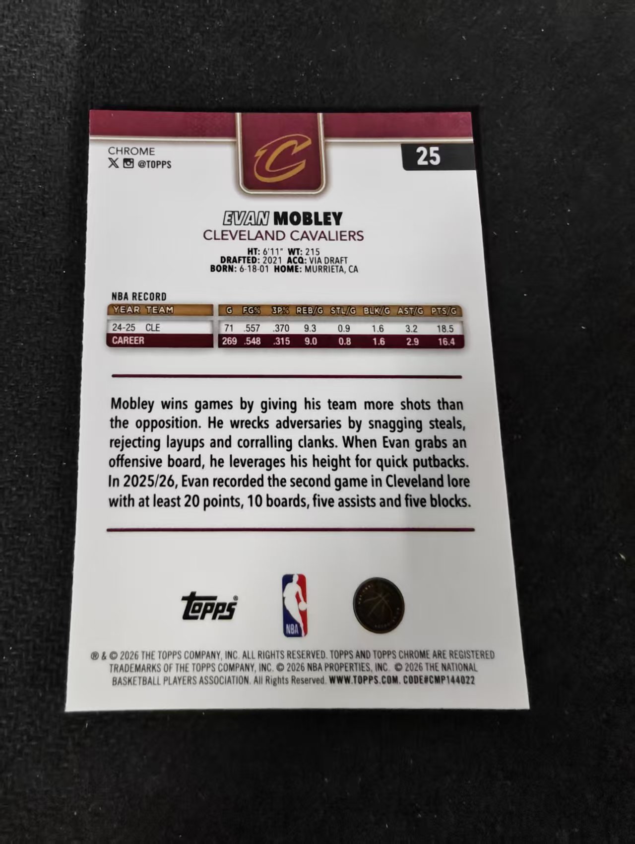 2026 Topps Chrome Update Evan Mobley 骑士 埃文 莫布利 TCU 划痕 边角瑕疵 #25