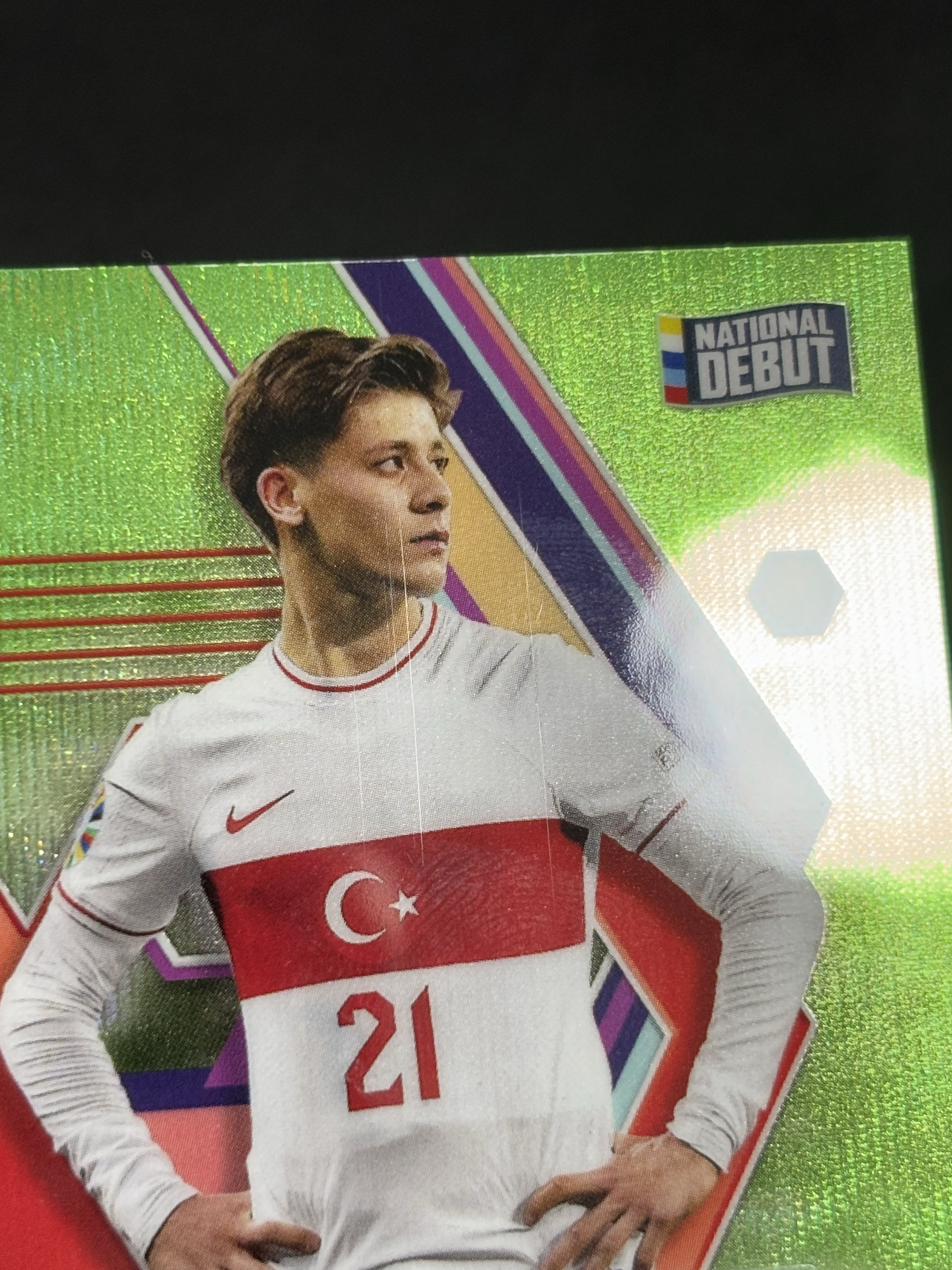 2024 Topps Finest Arda Güler 欧洲杯之路 土耳其 阿达尔 居莱尔 Debut 首秀 签字 绿波纹折 /99编 瑕疵如图 - FJames