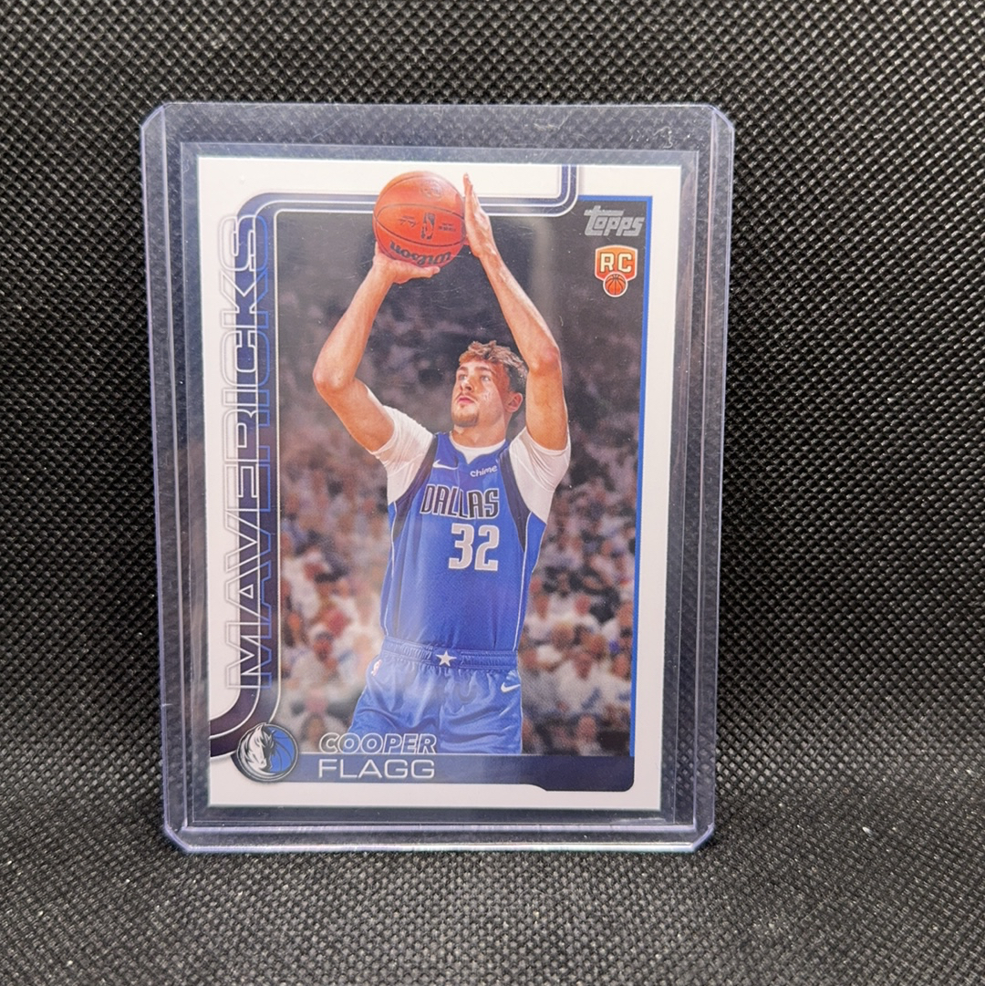 【Roseee代卖】2025 Topps - Cooper Flagg RC 独行侠 新秀 库珀 弗拉格 美国之子 base jch