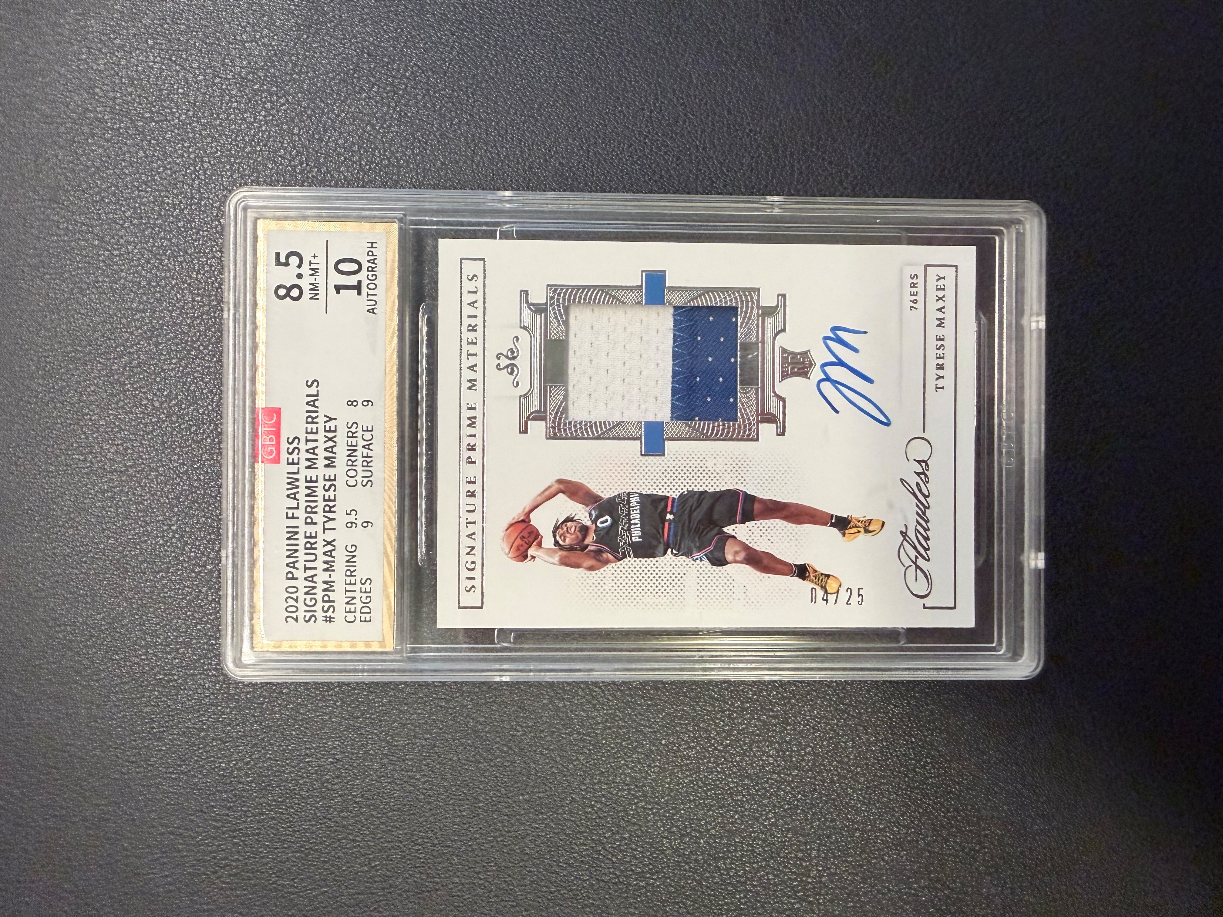 2020 Panini Flawless Tyrese Maxey RC 马克西 手提 新秀RPA GU落场款球衣 25编 竖版SPA有价 卡签 签字 76核心 新赛季大爆发 未来超巨 公博评级