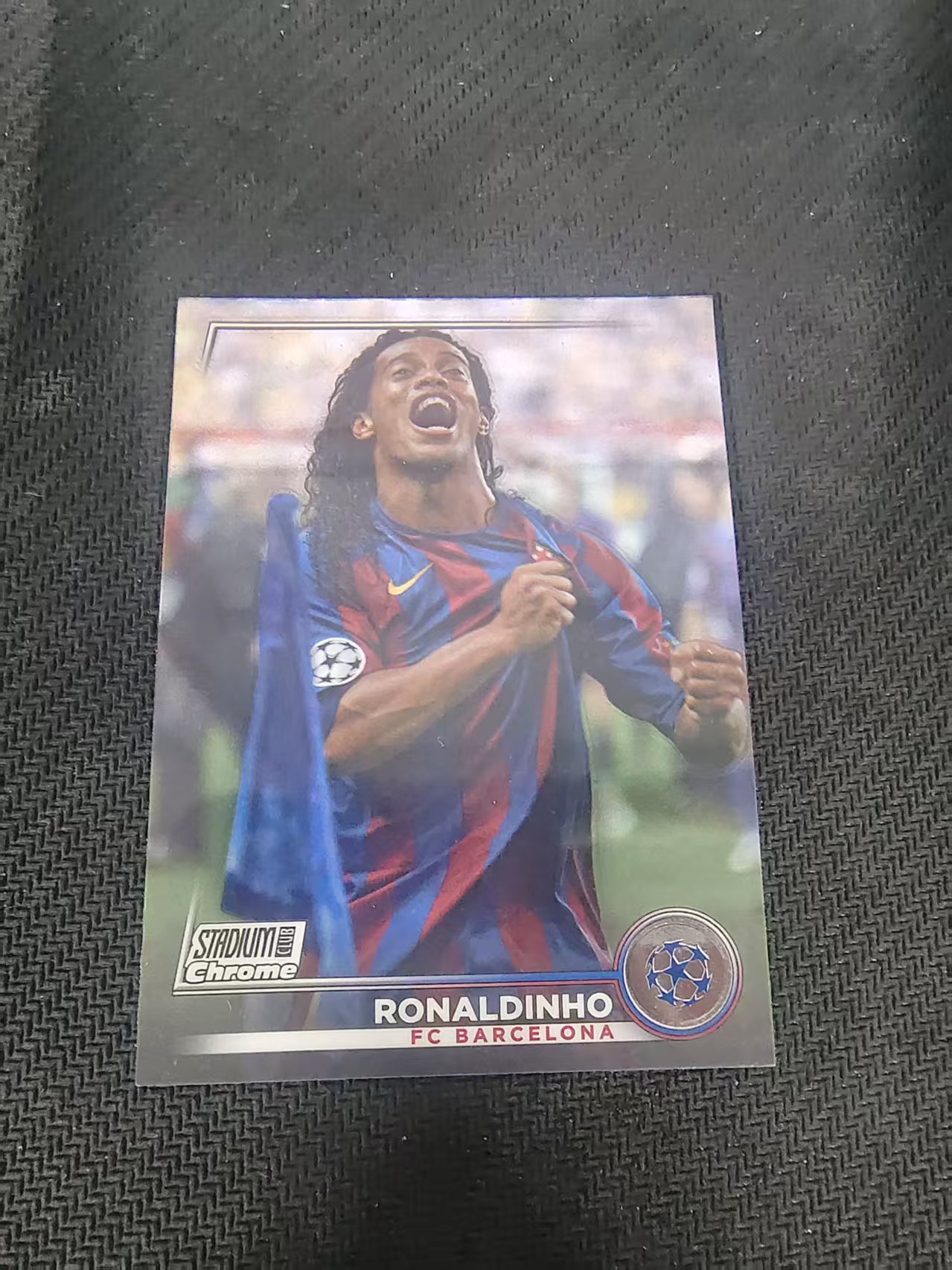 【可合并,不累计】2023 Topps Stadium Club Chrome Ronaldinho 巴萨 罗纳尔迪尼奥 小罗 竞技场 欧冠 划痕 边角瑕疵 #10