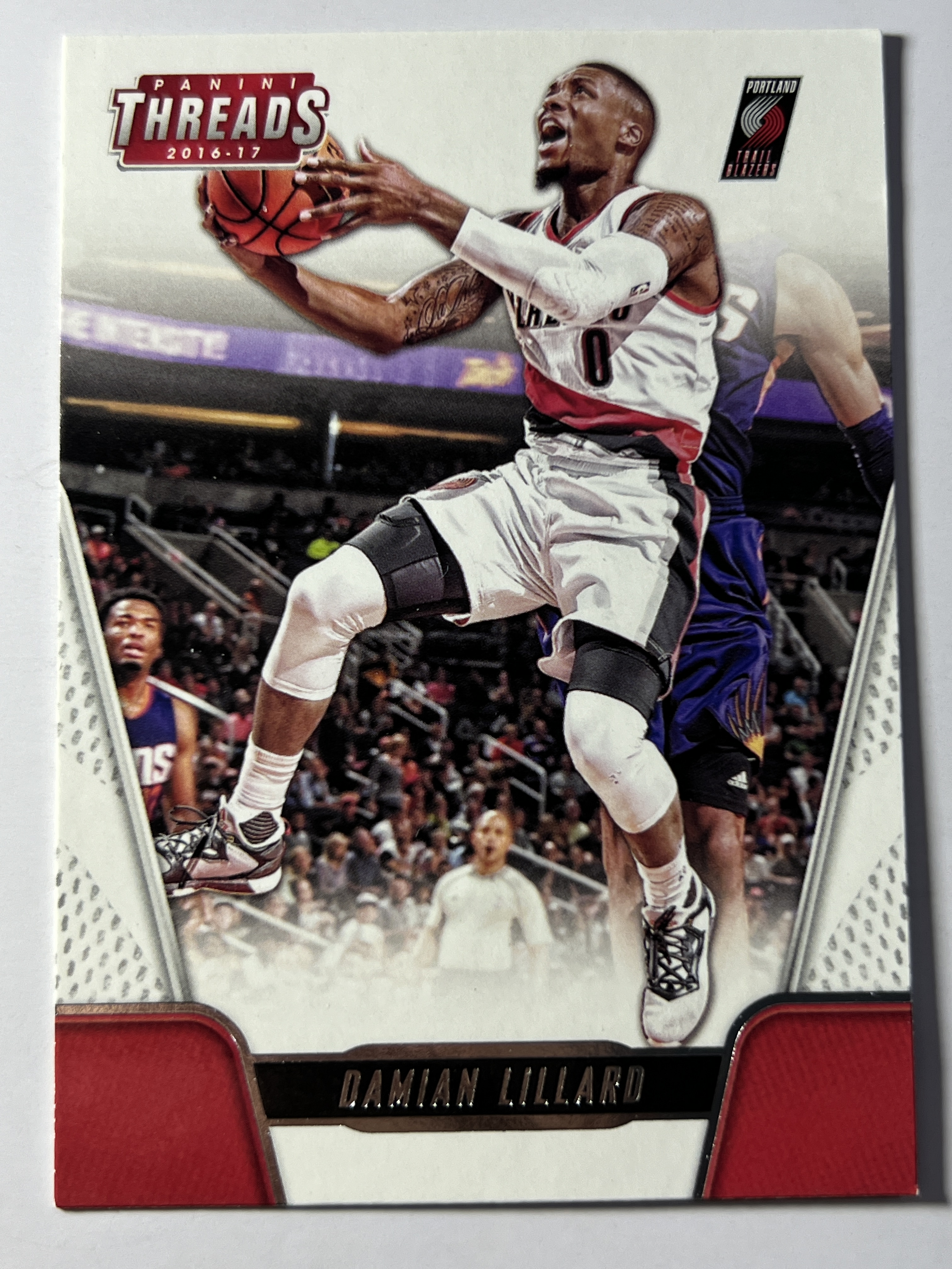 2016-17 Panini Threads Damian Lillard 达米安 利拉德 开拓者队 热门球星 收藏必备 凑套必备 实卡精美 #116