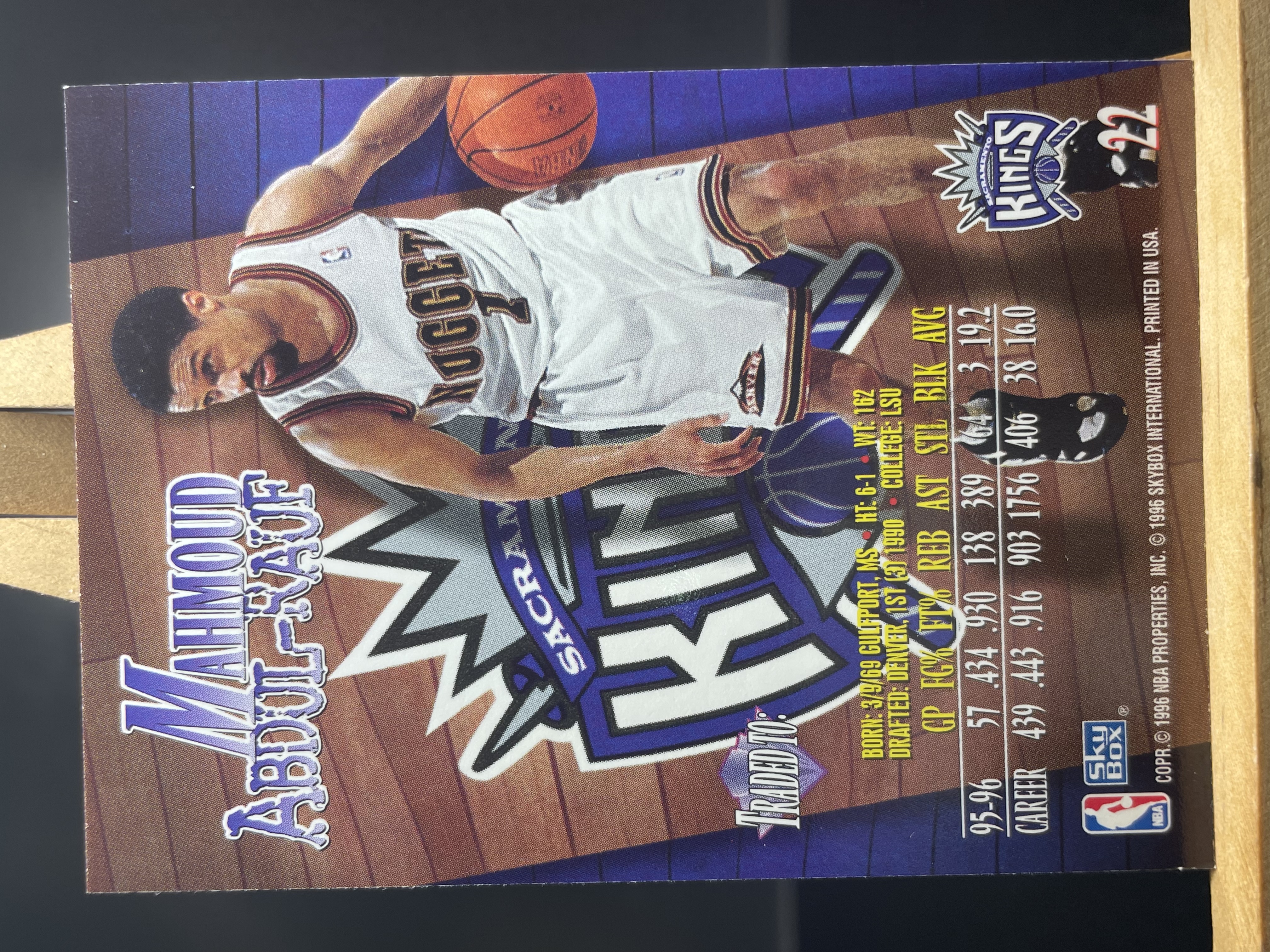 (A1) 1996 SKY BOX 老卡 月光手枪 穆罕默德 阿布杜尔 拉乌夫 卡面老化 边角微瑕 售出不退不换 !!!