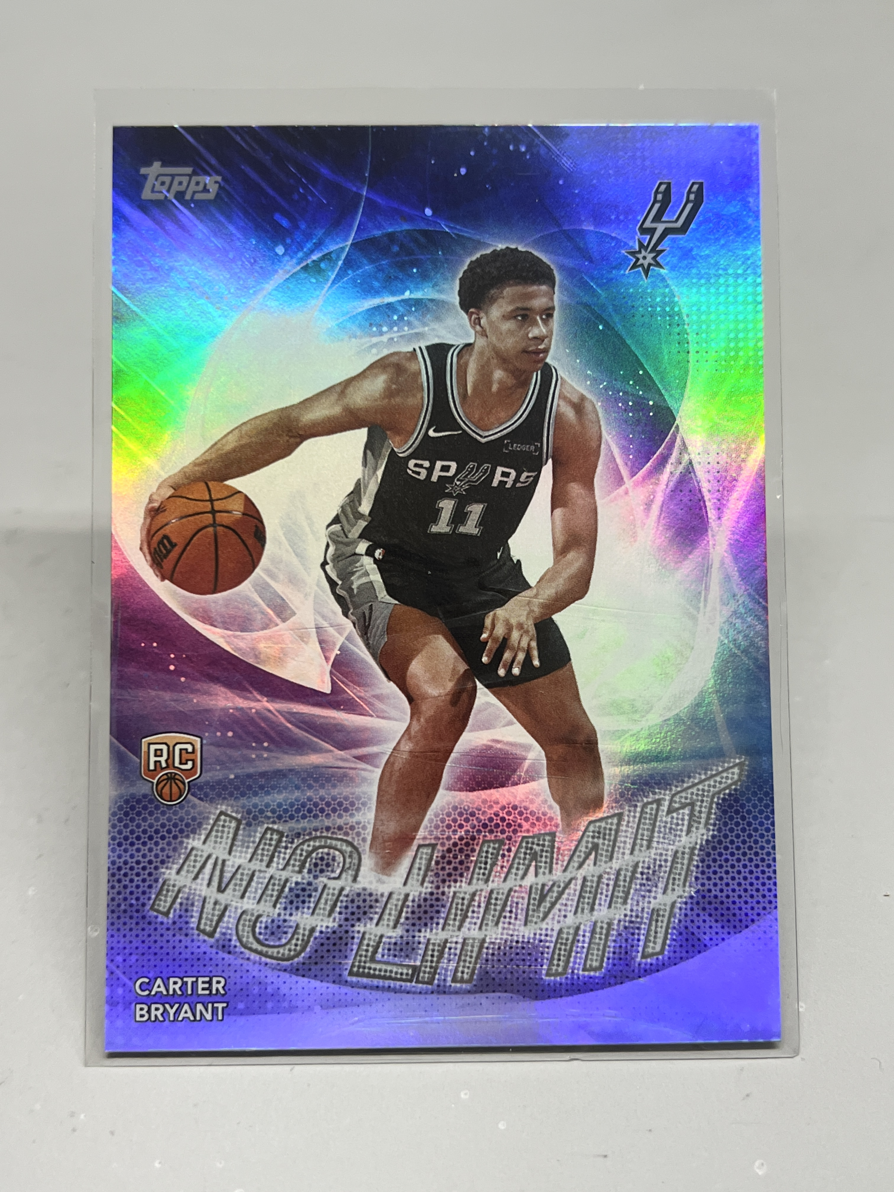 2025 Topps Flagship Carter Bryant RC 【挂机拍卖】新秀 卡特·布莱恩特 马刺 折射 #14 No Limit 特卡 卡品如图 收藏 凑套