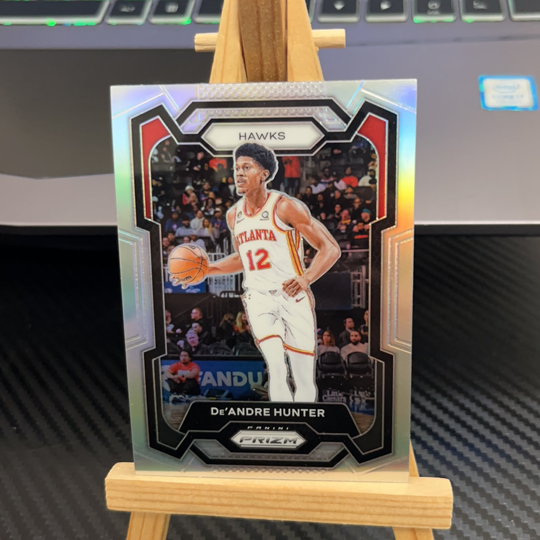 2023-24 Panini Prizm De'Andre Hunter 德安德烈 亨特 老鹰 银折 折射 prizm系列 pz 卡品如图 凑图必备 值得收藏!免费代卖!