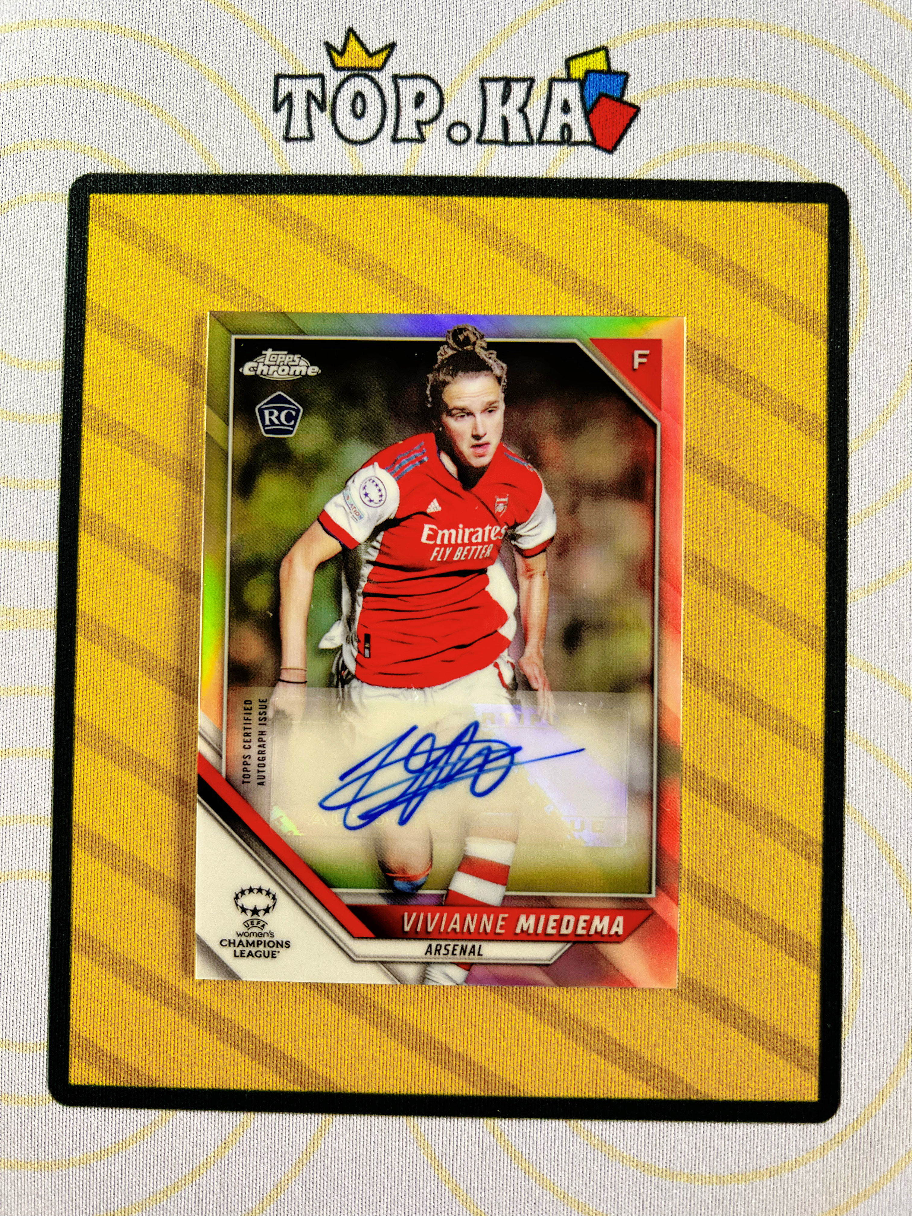 【顶尖卡社】2022 Topps Chrome Vivianne Miedema RC 银折 新秀 阿森纳 薇薇安米德马 签字 签名 荷兰前锋 拜仁慕尼黑 详情看描述 卡品如图【Lawson】