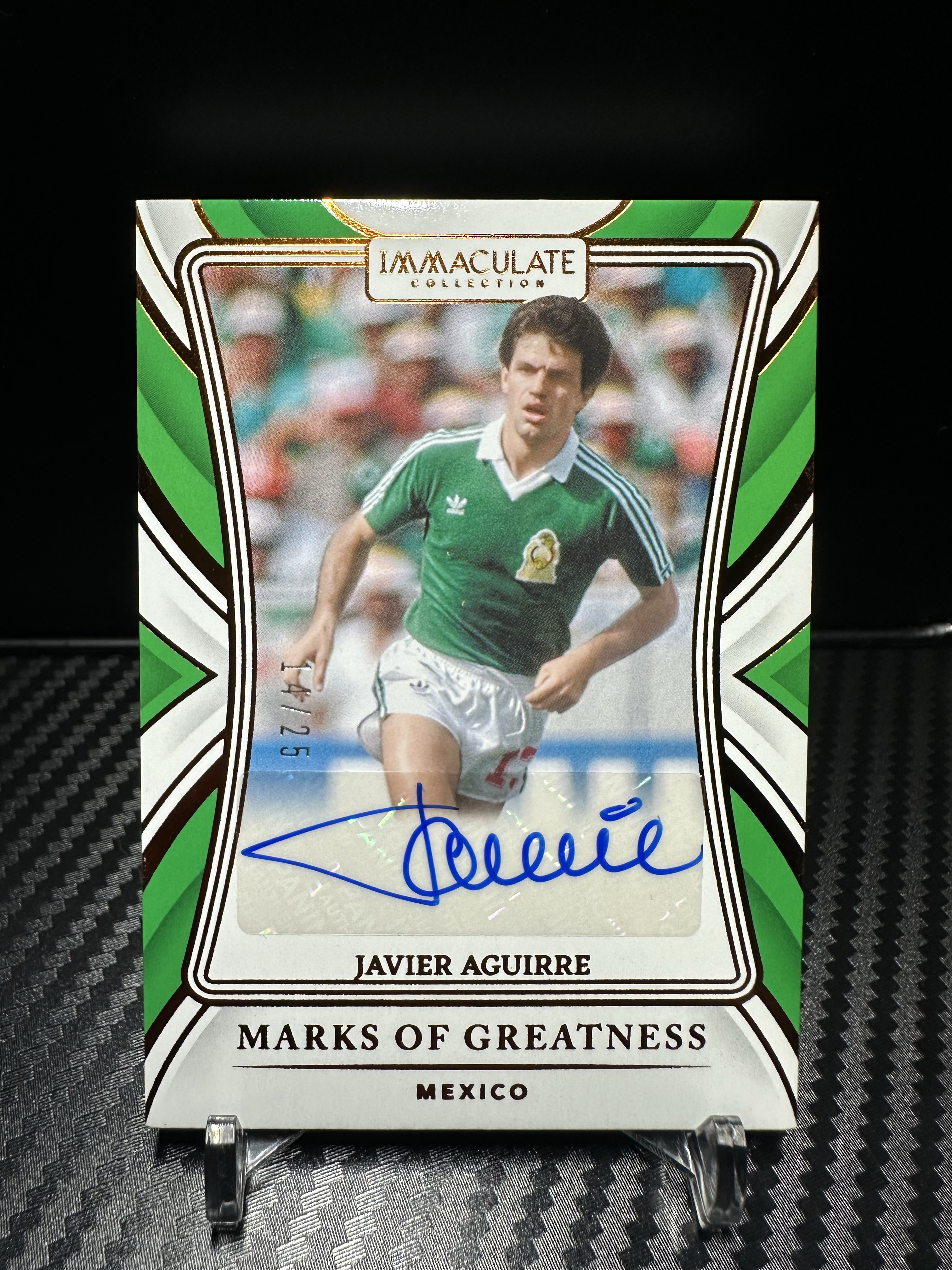 2025 Panini Immaculate Javier Aguirre 哈维尔阿吉雷/25编 伟大印记签字 单一平行 墨迹清晰完美签 爱咪咪高端系列卡品如图 现任墨西哥国家队主教练 经典传奇收藏