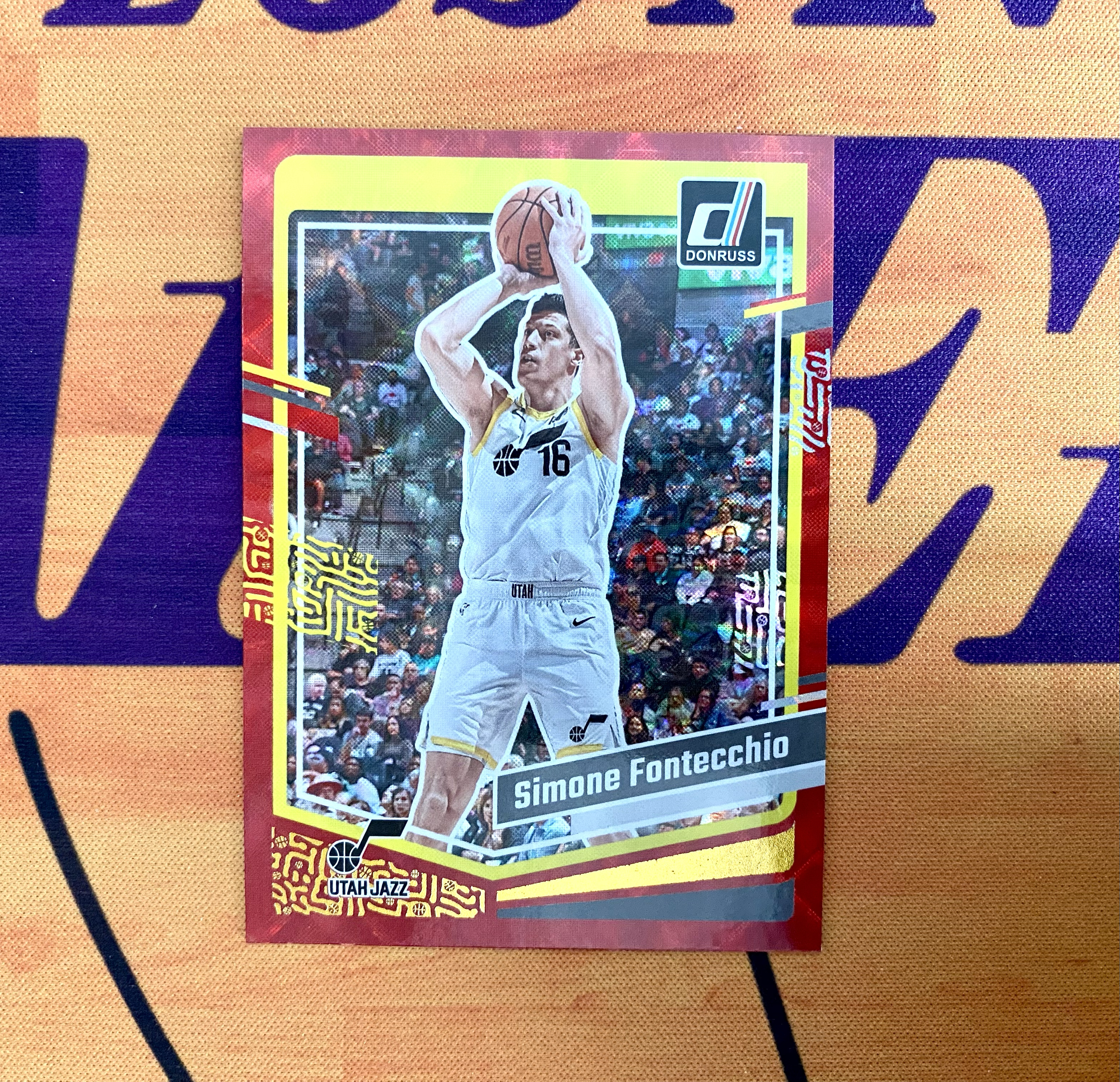 2023-24 Panini Donruss Simone Fontecchio 西莫内 丰泰基奥 佛光折 爵士 热门球员 凑套 卡片精美 专收必备 卡品如图 有问题拍前私聊 拍后询问默认不处理