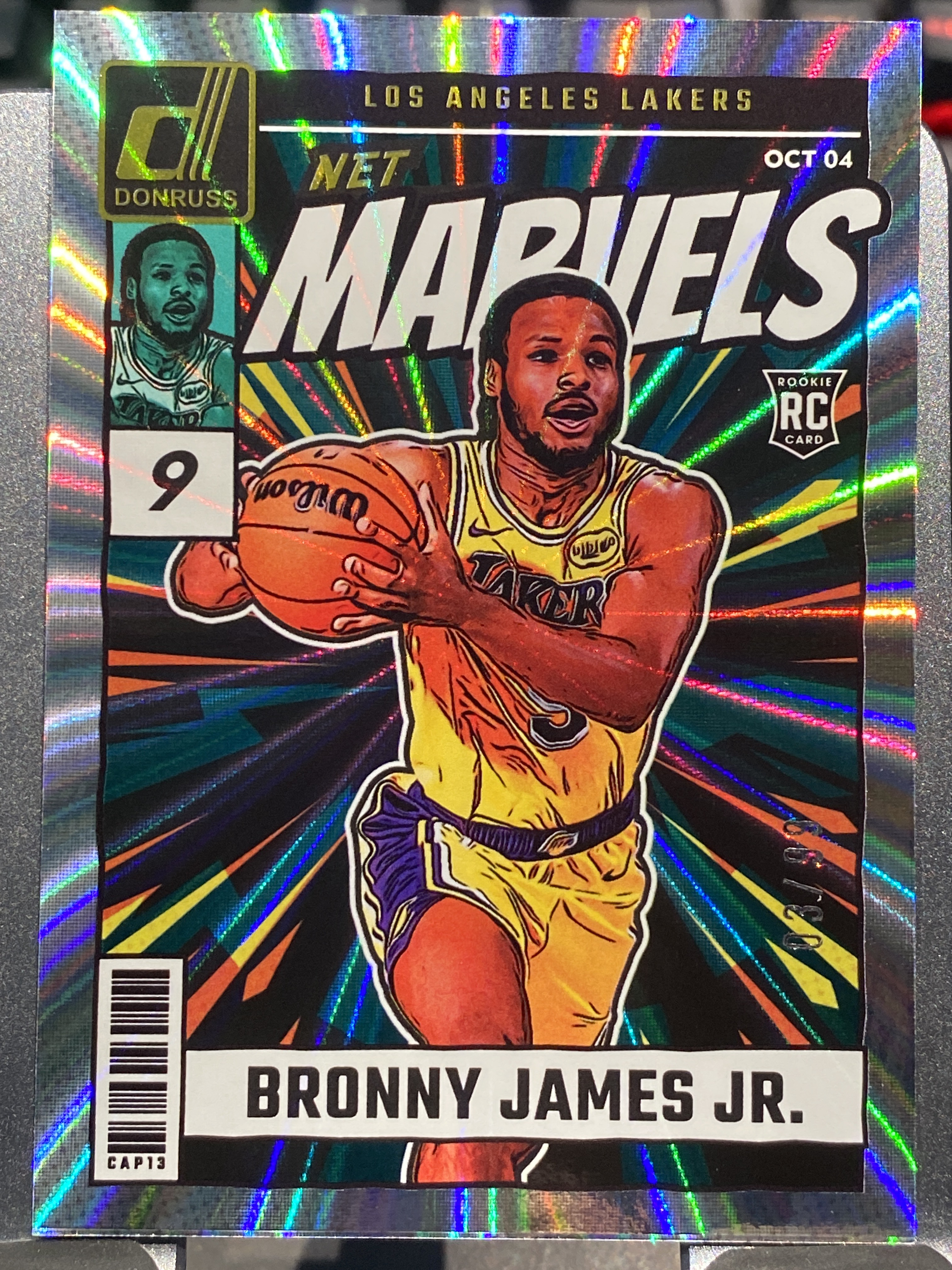 2024-25 【靓星代拍】 Donruss Bronny James RC 杜蕾斯 3/99编 新秀漫威特卡 佛光折 金平行 布朗尼詹姆斯 太子爷 卡品如图 专收凑套必备 #Lx