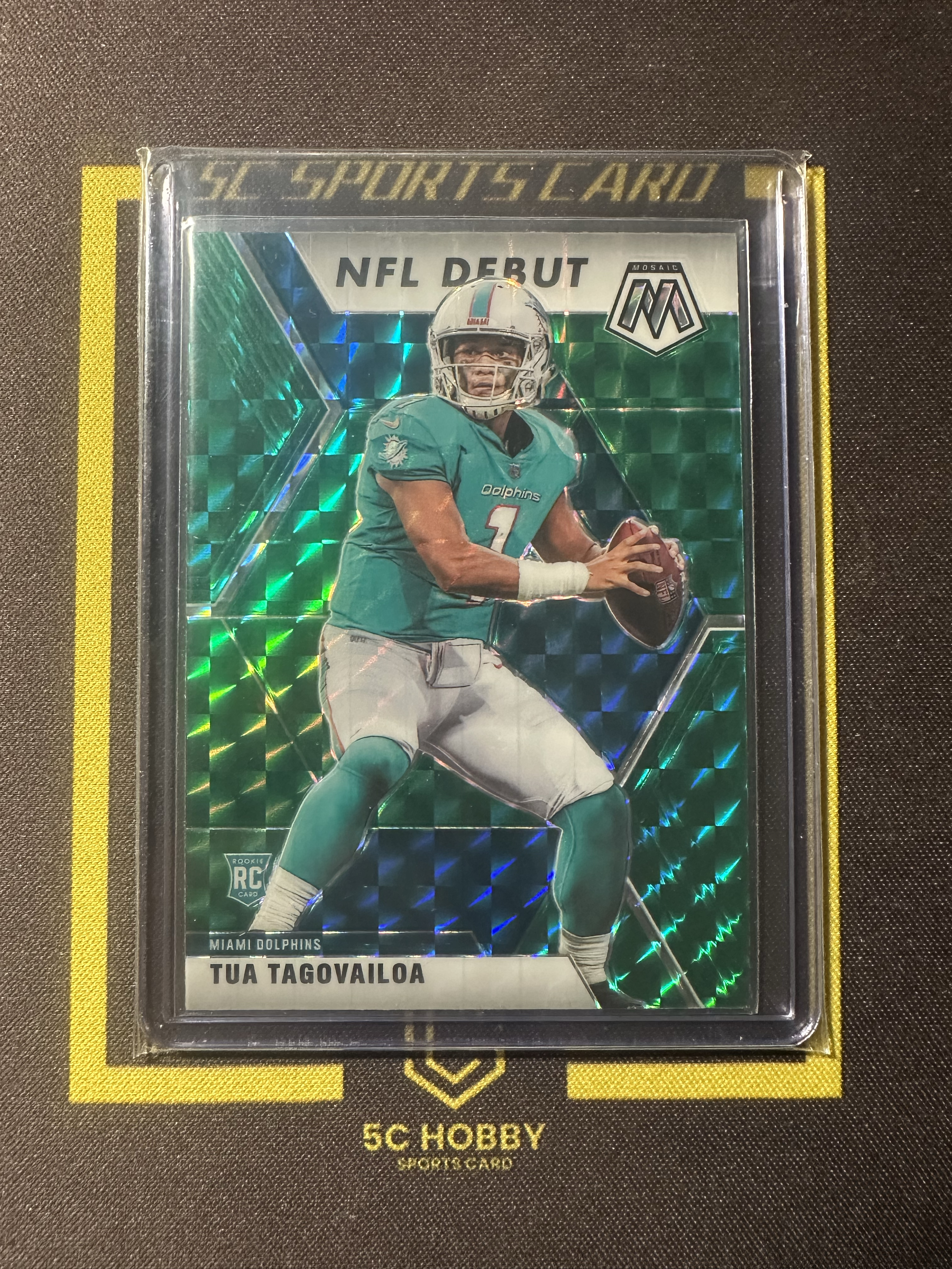 【主演出卡】 2020 橄榄球 马赛克 mosqic 海豚 新秀 Tua 图阿 新秀 绿马赛克折 RC