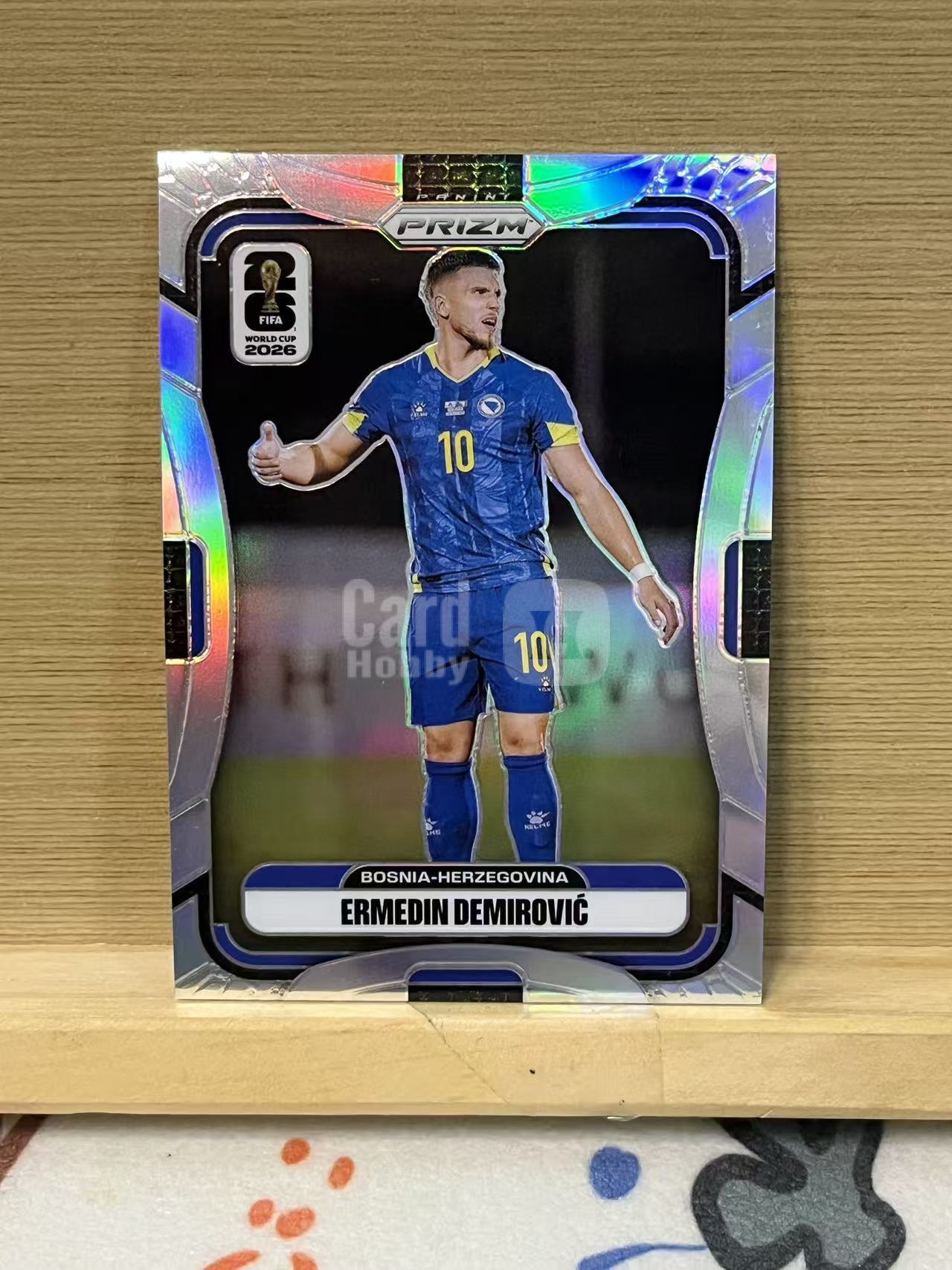 2026 Panini World Cup Prizm Ermedin Demirovic 德米罗维奇 波黑 银折 世界杯 实卡精美 卡品如图 LA-1