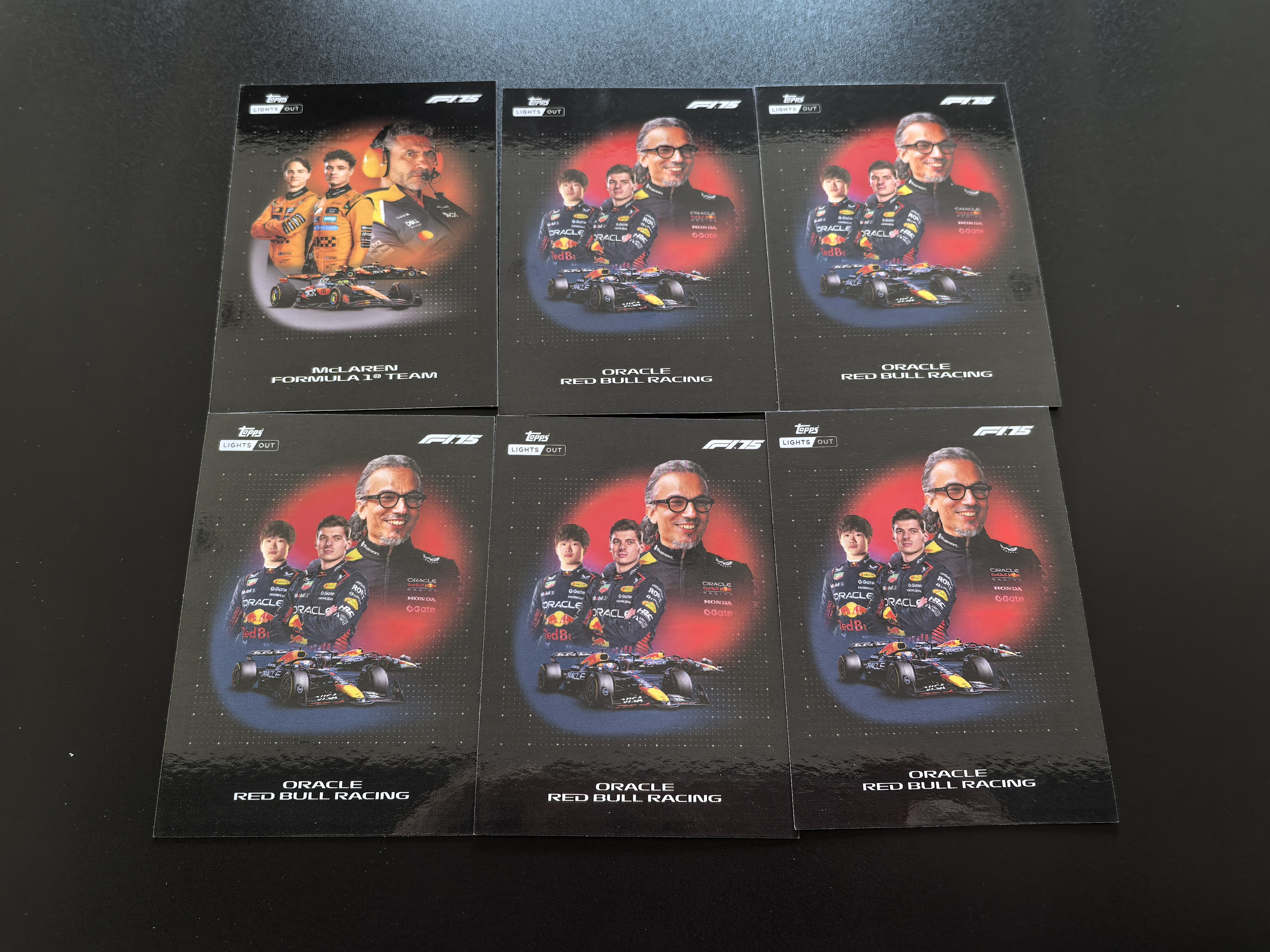 2025 Topps F1 方程式赛车 Light Out 车灯系列 Max Verstappen 车队特卡 team 红牛 维斯塔潘 角田裕毅 迈凯伦车队 皮亚斯特里 诺里斯 卡品如图